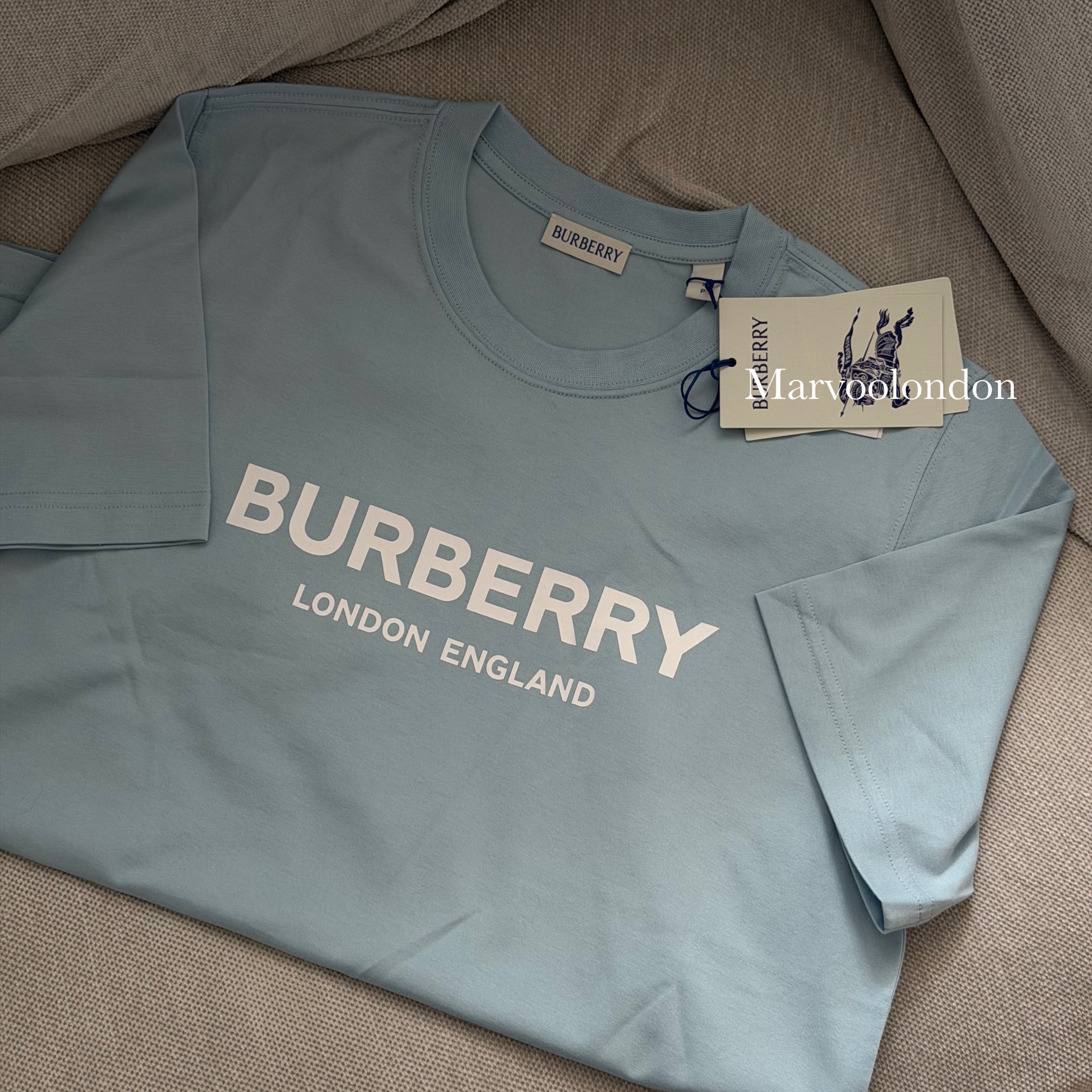 精選貨品優惠✨現貨🍒Burberry 粉藍色Tee Size XS S 