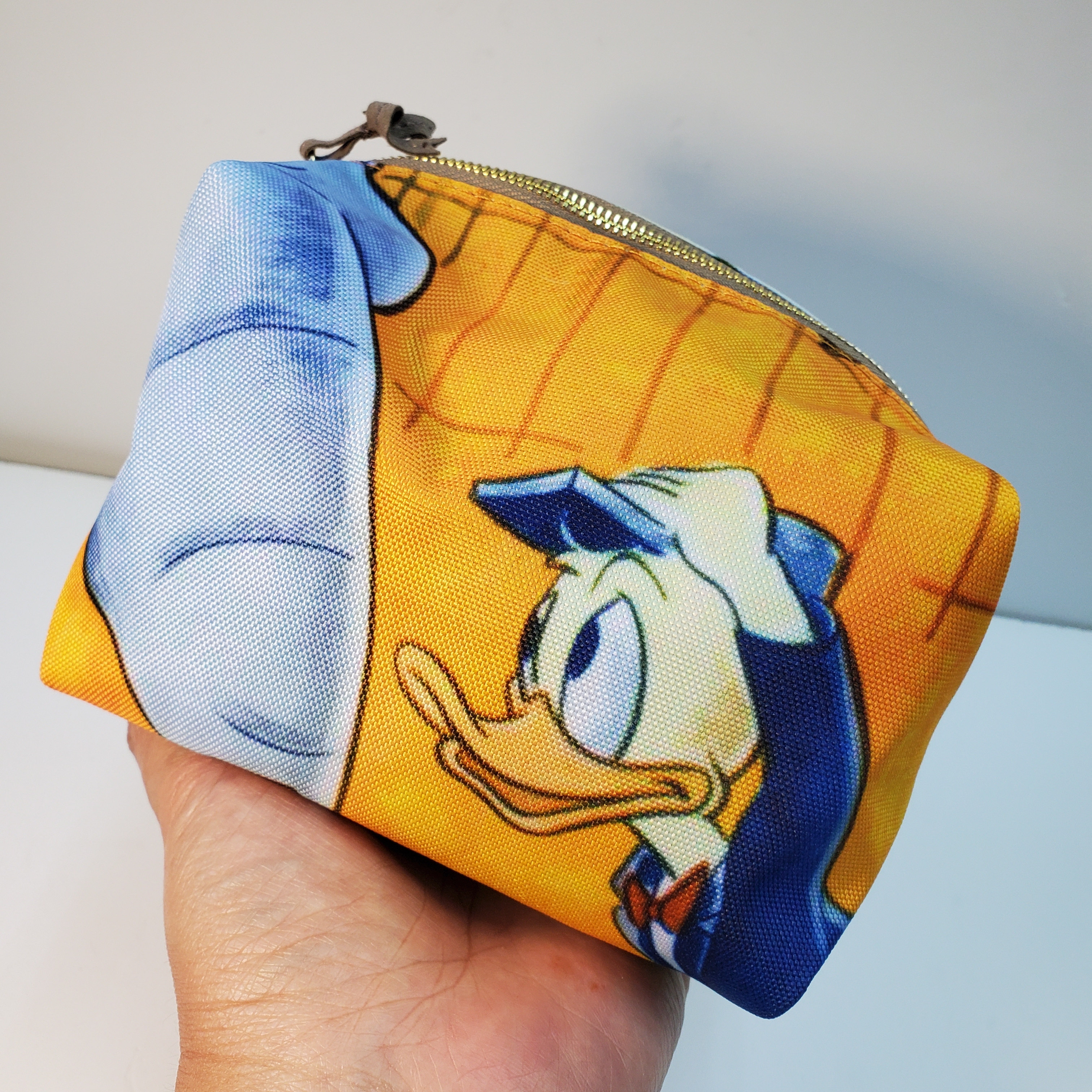 [現貨] [日本直送] DONALD ｜ 化妝袋 ｜大筆袋 {TF2303208}