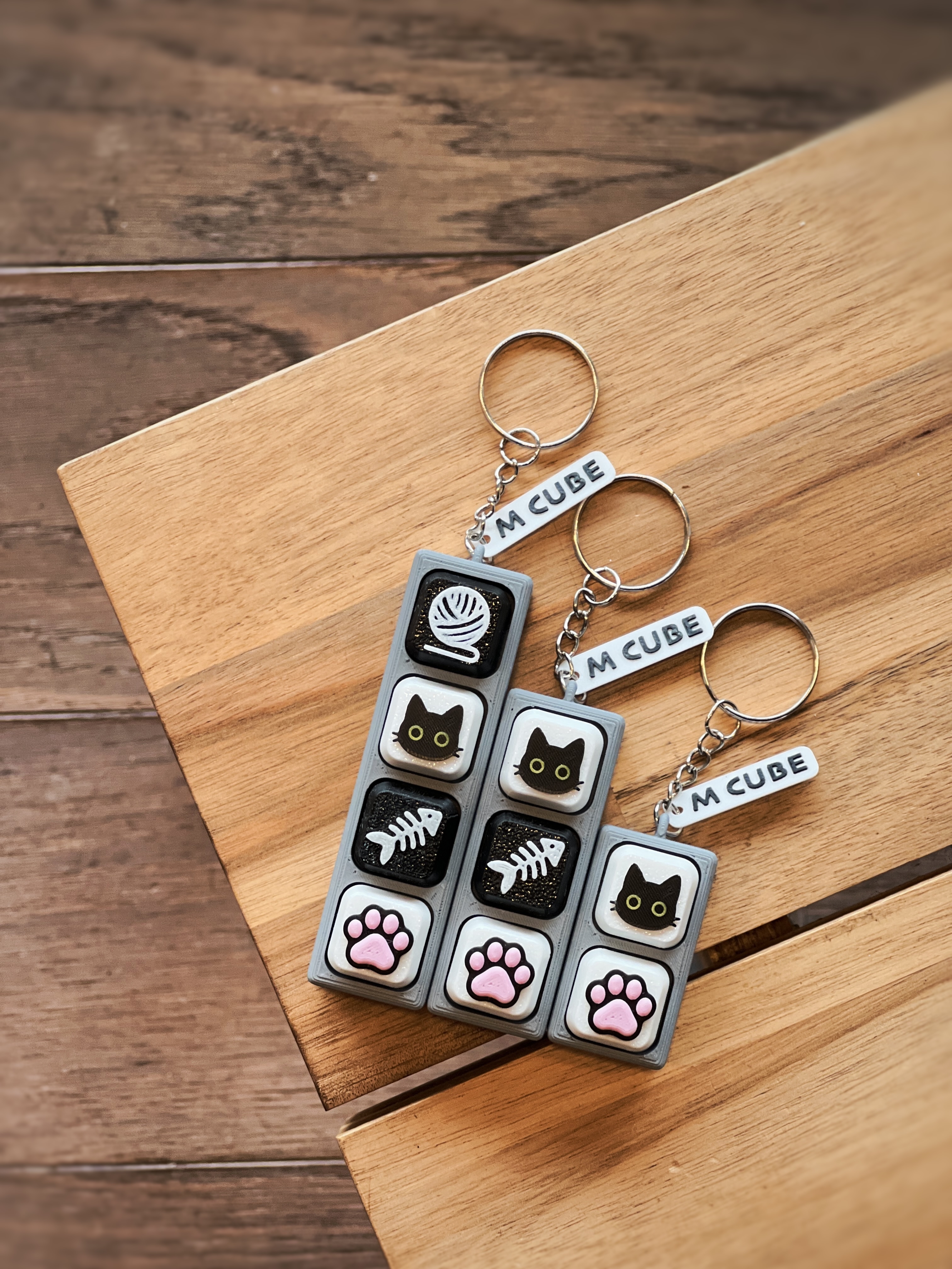M CUBE｜CAT CLICKER