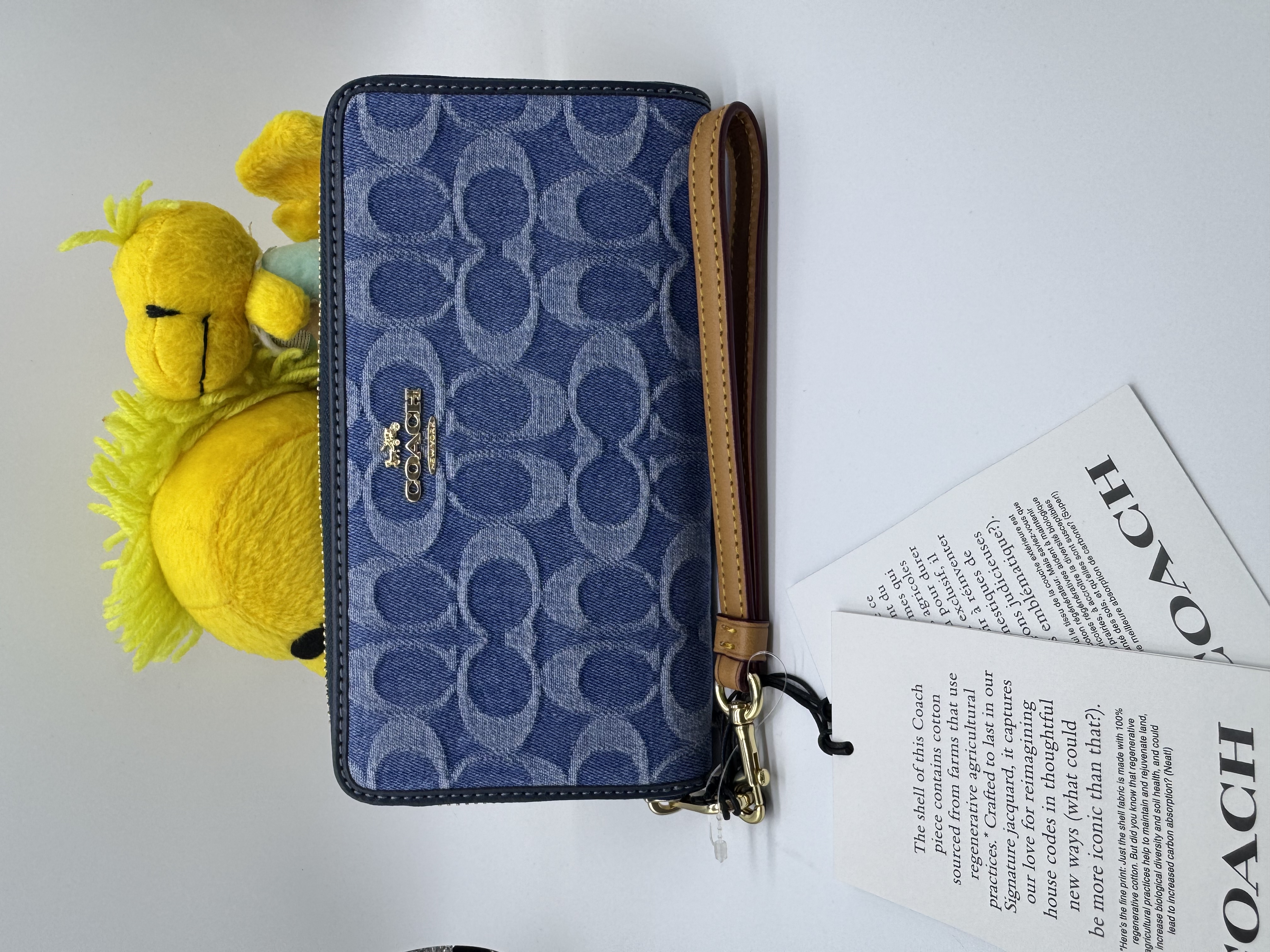 ✈️🇨🇦🇺🇸襟磨嘅牛仔布Coach outlet Zip Around Pattern C 長銀包現貨💙🤗