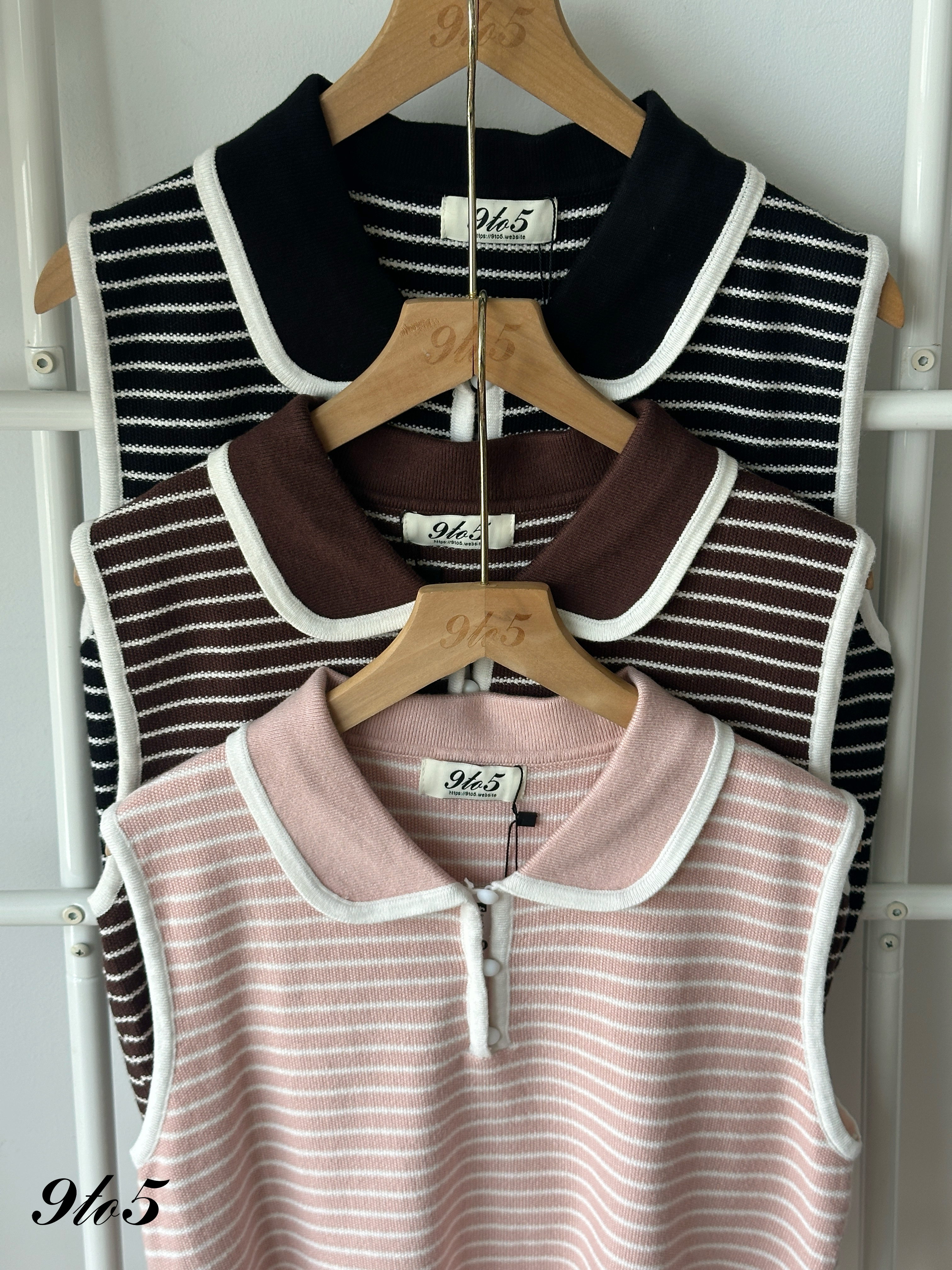 T4282 Sleeveless Stripe Knit Top - 3 Colors 