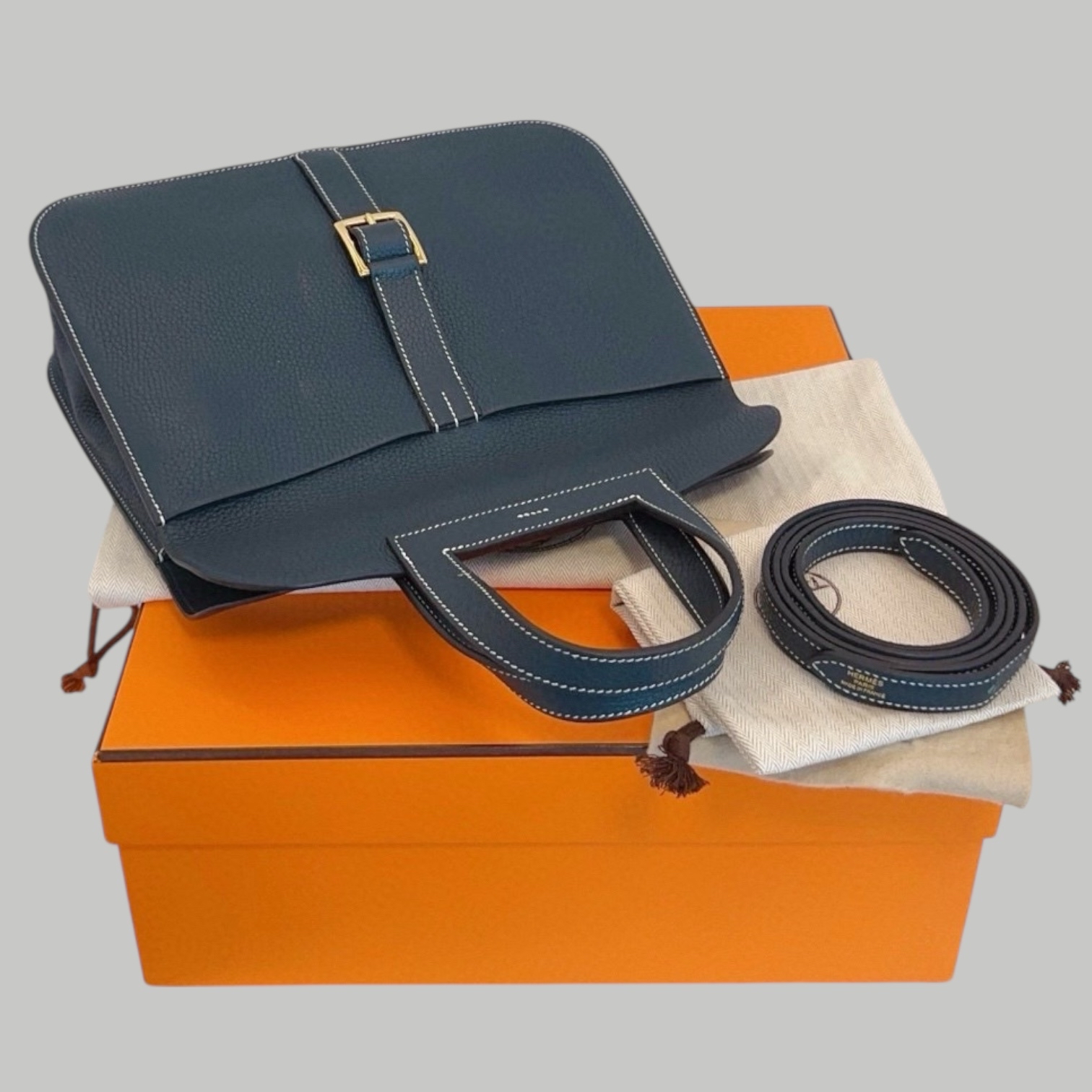 Hermes Halzan 31 松柏綠金扣