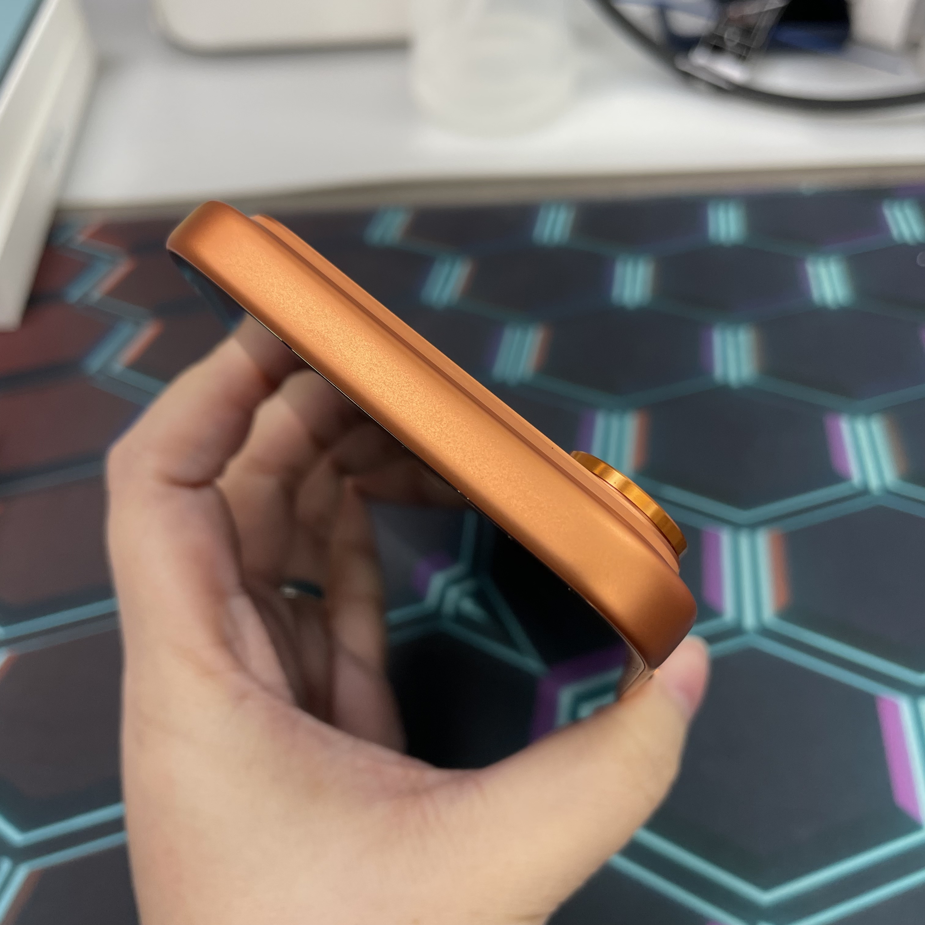 *8047 17 Pro max 完美機 512GB 電100 橙色 orange