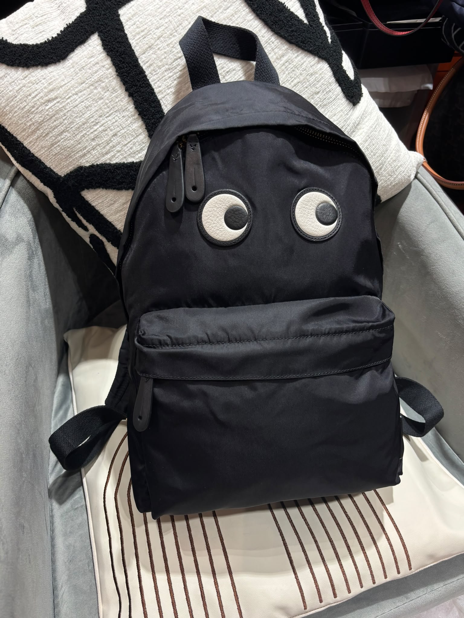 Anya Nylon Backpack Black 100%Authentic, 98%new ✅shopping bag 