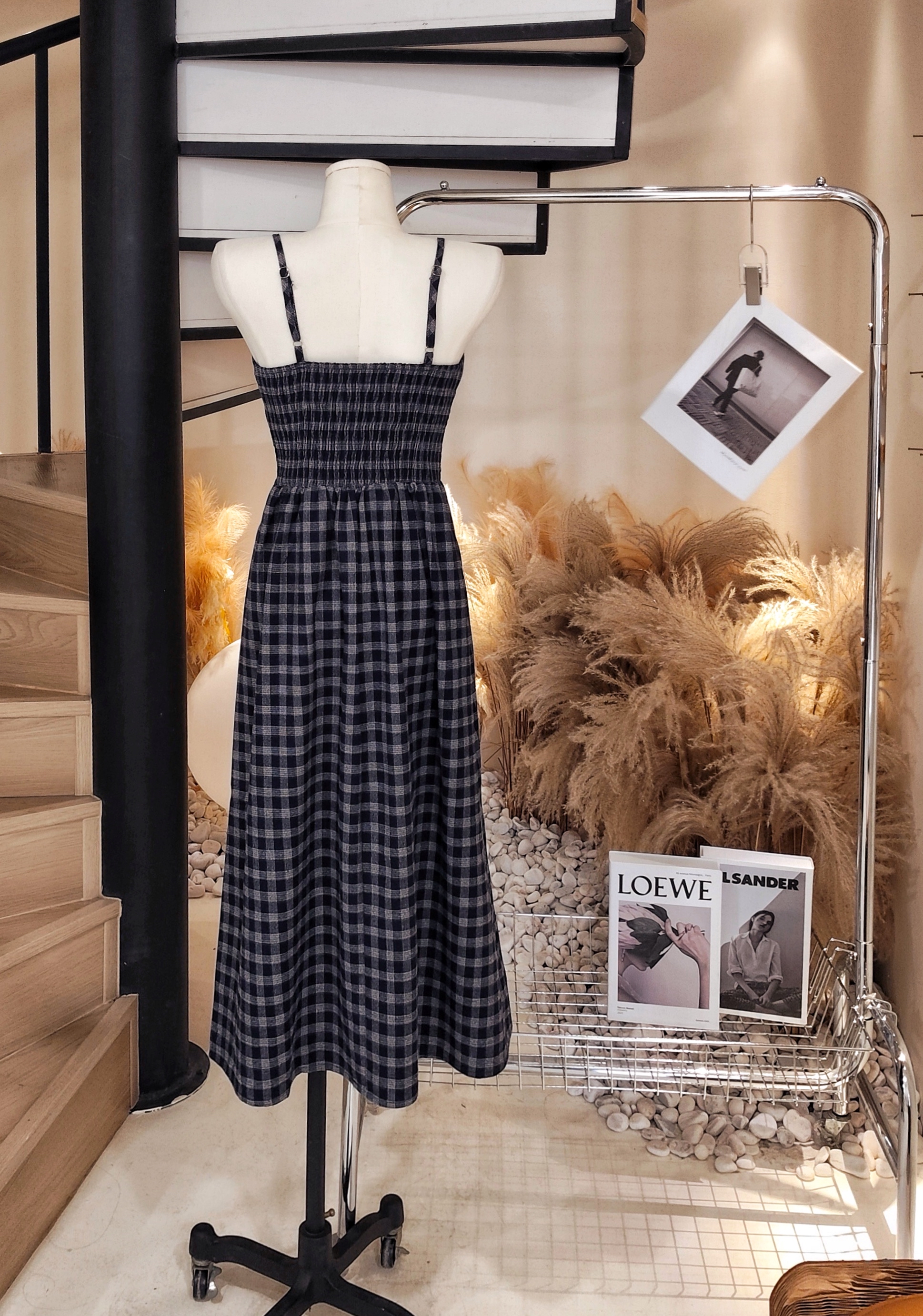 8331长版格子连身裙