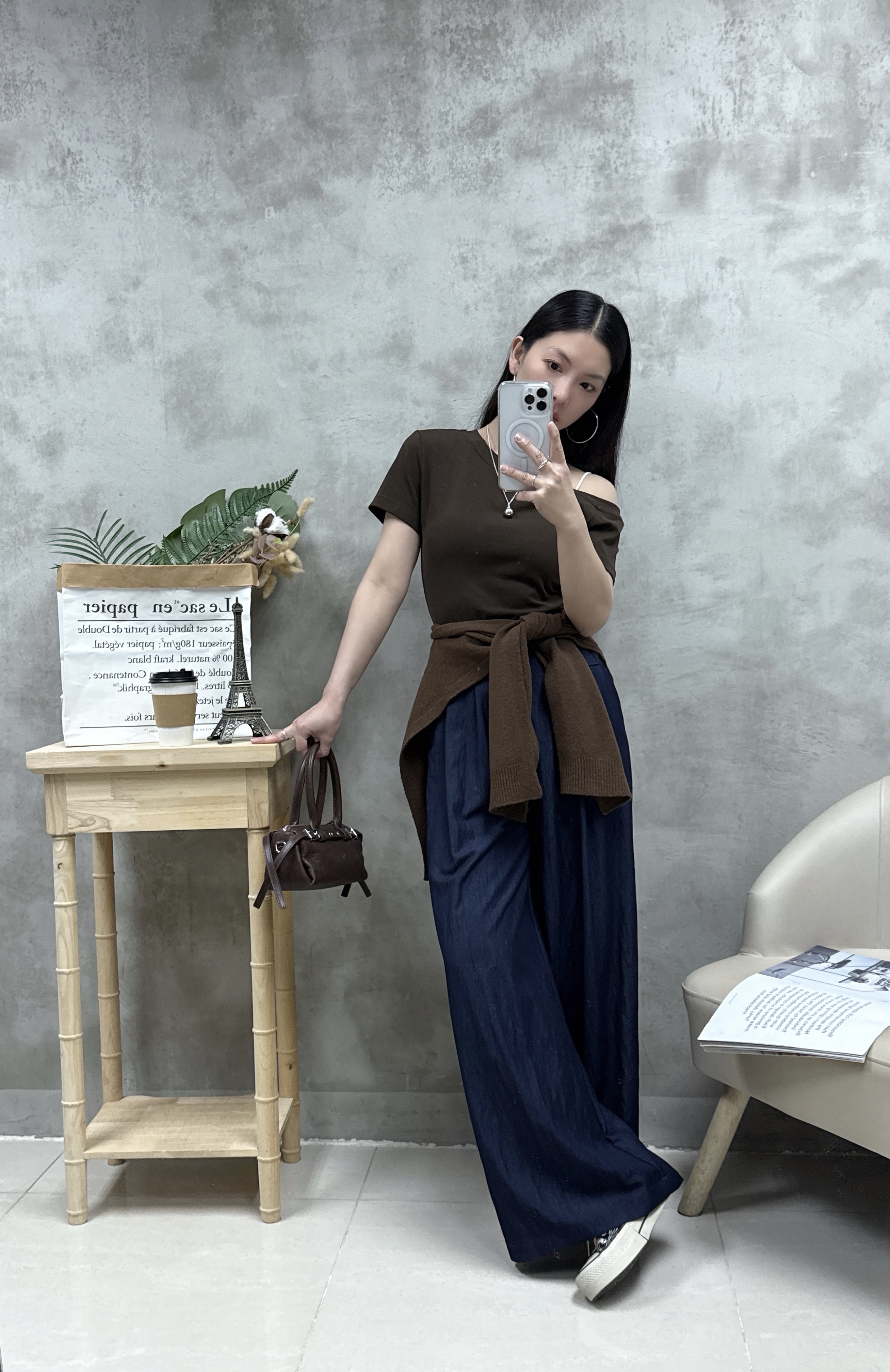 C10 恤衫棉打褶闊褲