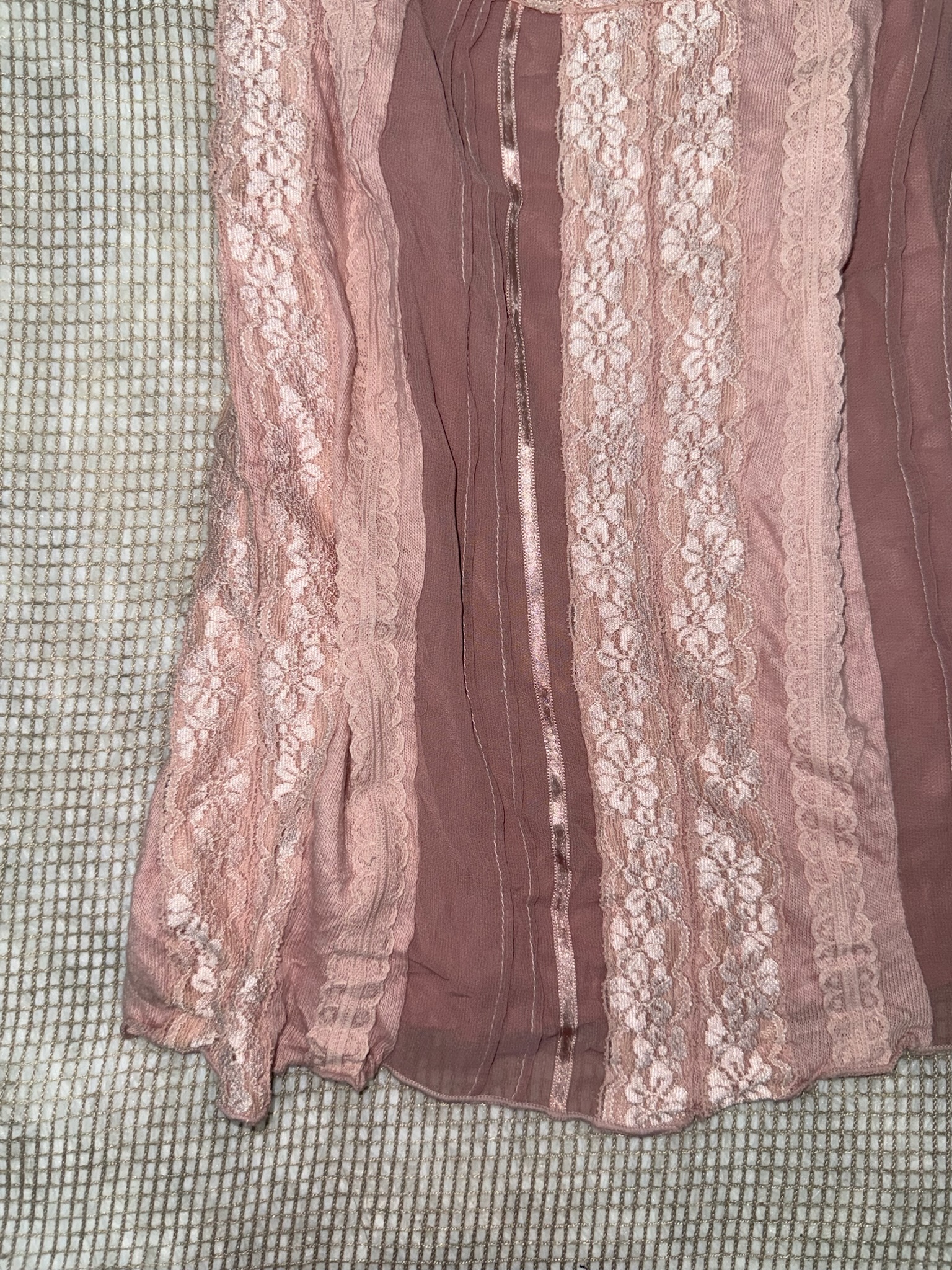 2000s Vertical Lace Panel Tank Top