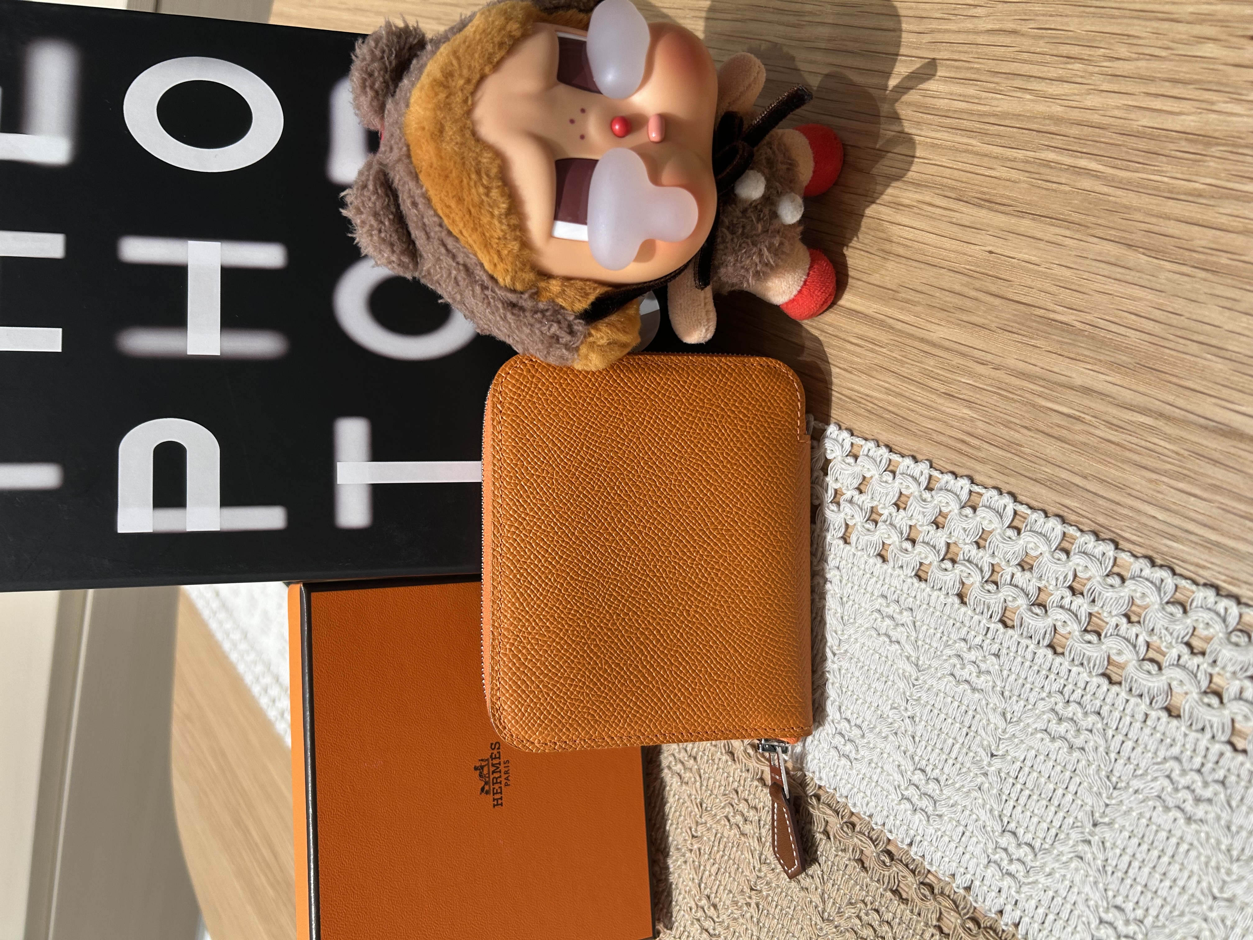 Hermes silk in compact ,stamp B 100%Authentic ,98%new✅盒 