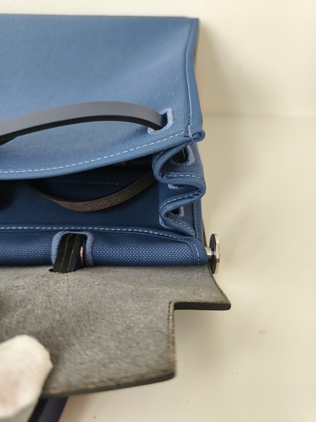 【預訂貨品】Hermes  herbag 31藍色 C刻