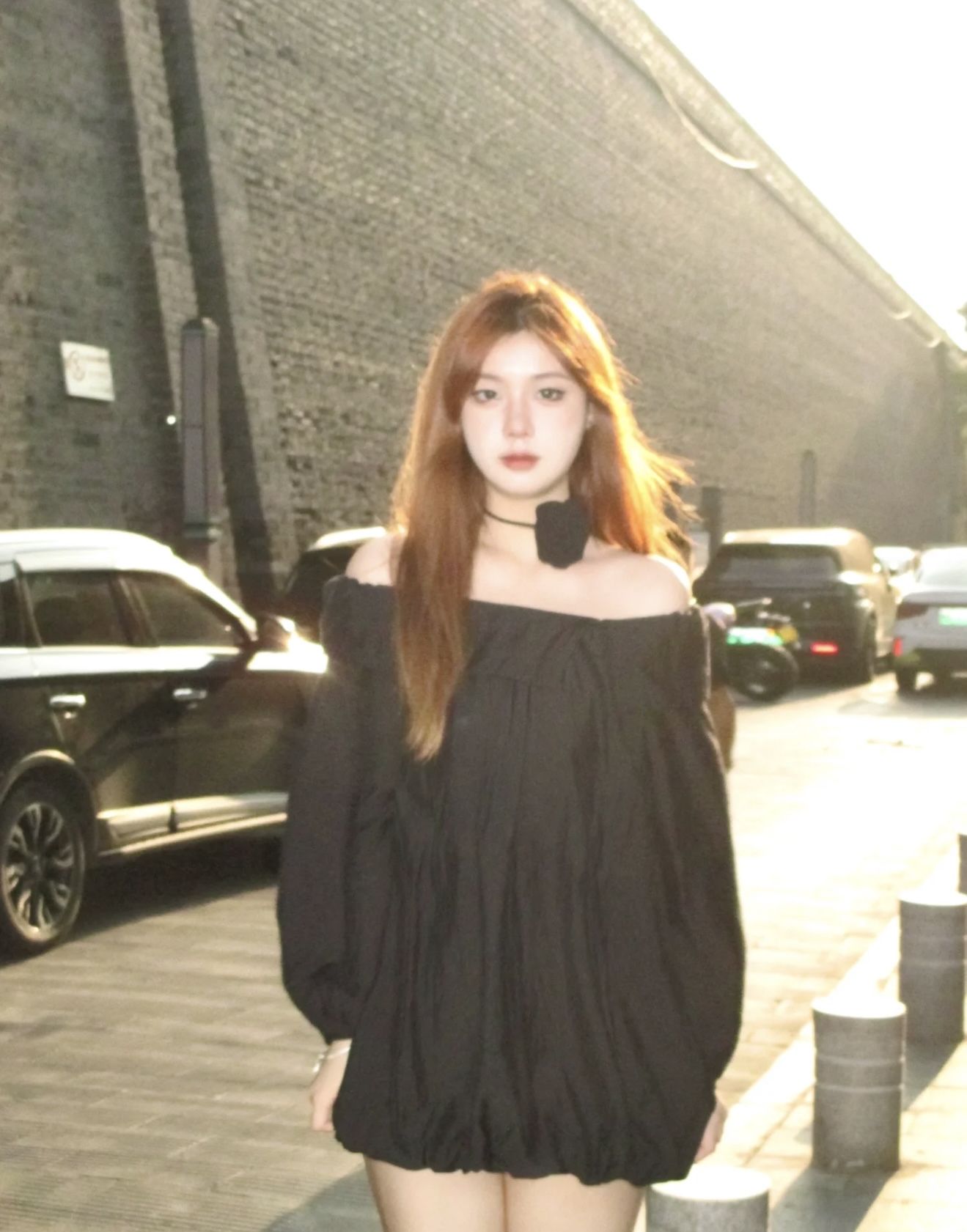 TP399一字肩挂脖上衣