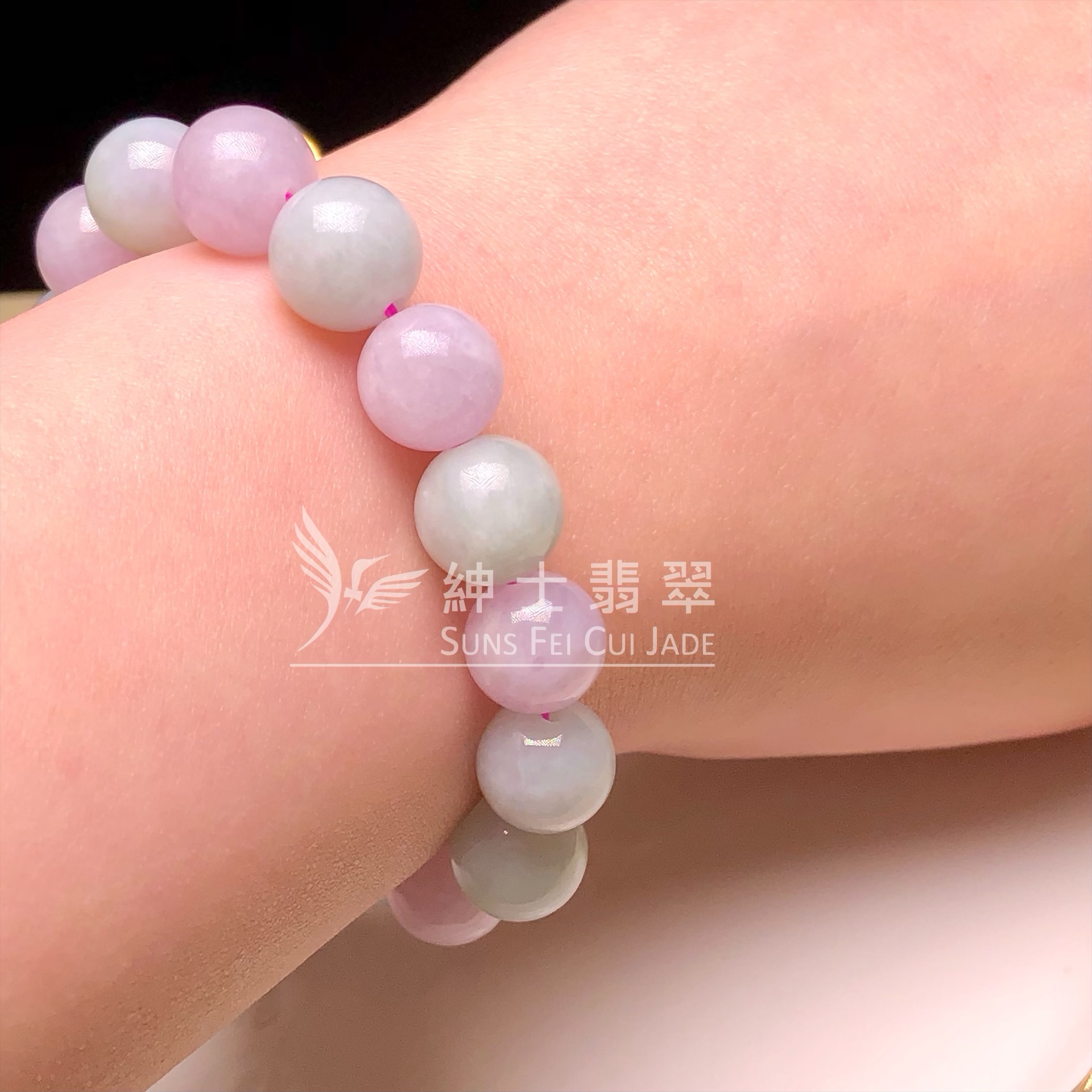 CA00619 春彩翡翠10mm手串 