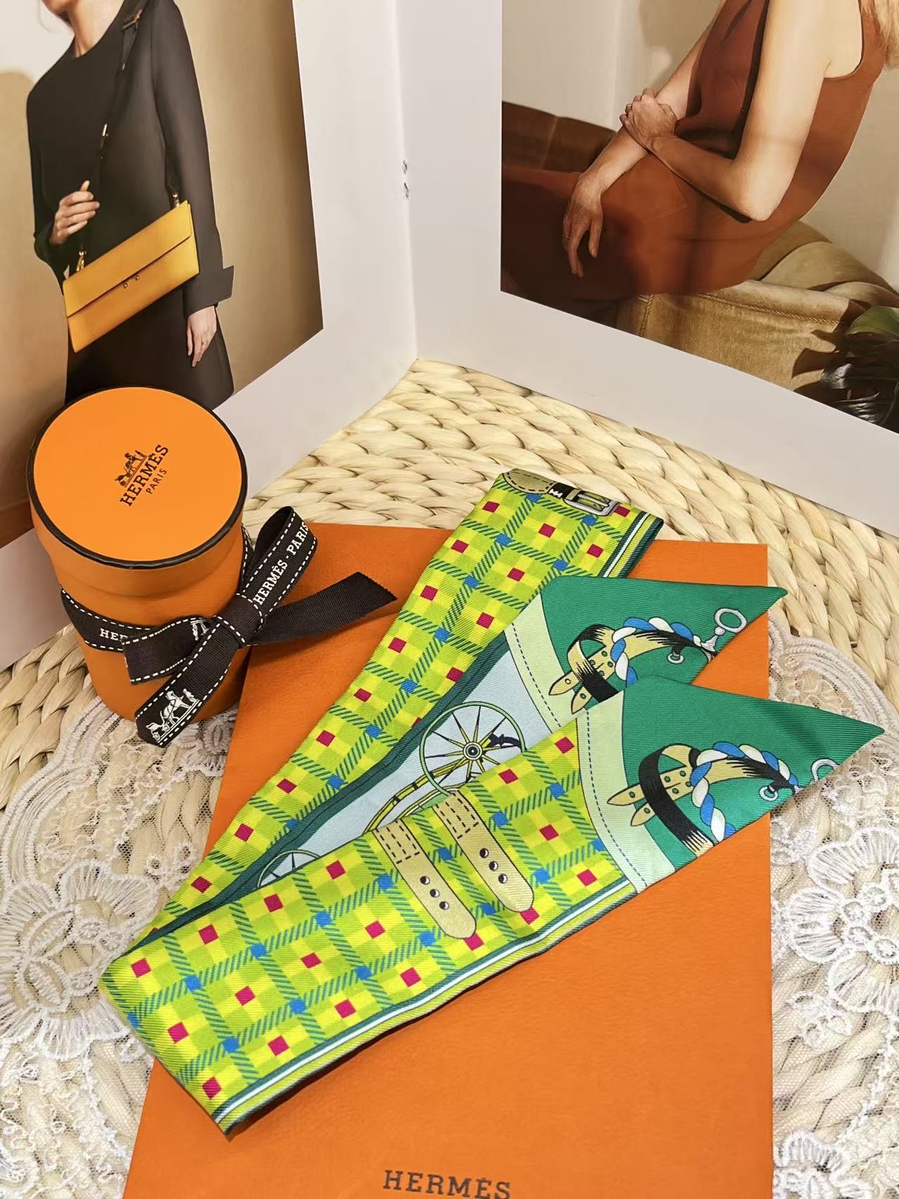 Hermes Les Voitures Nouvelles Twilly