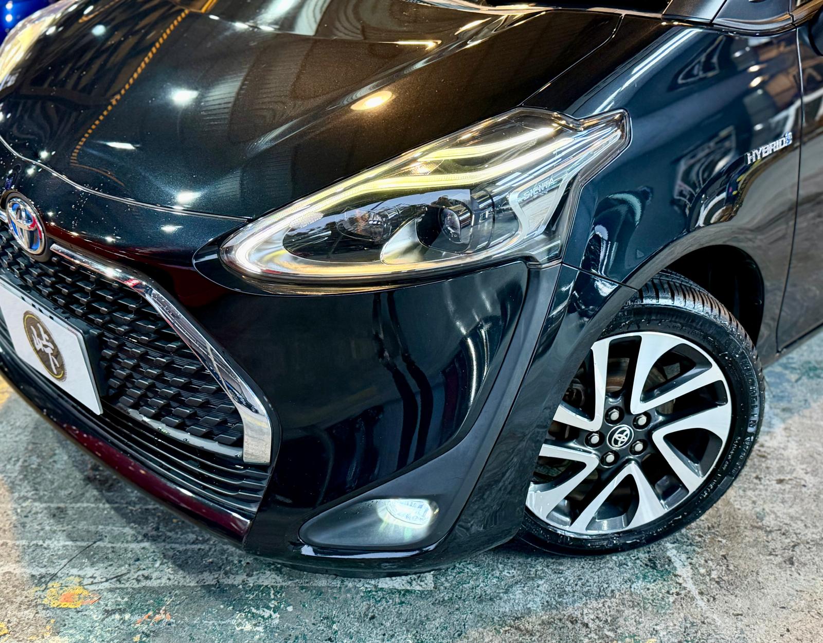 Toyota Sienta Hybrid Facelift 2018