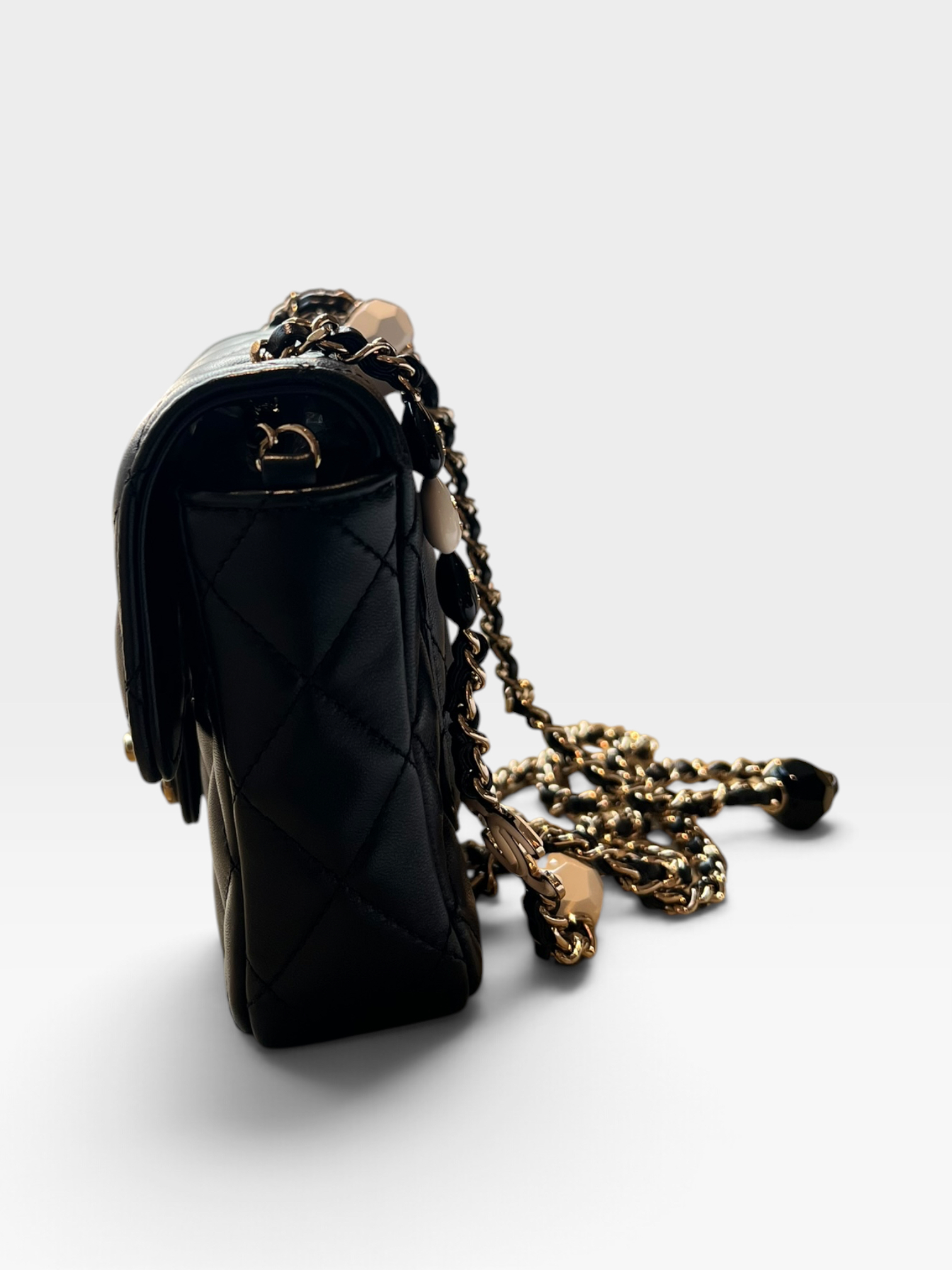 Pre-Owned CHANEL Mini Square Flap Bag with Pearl Detail / Product Code: B60361
