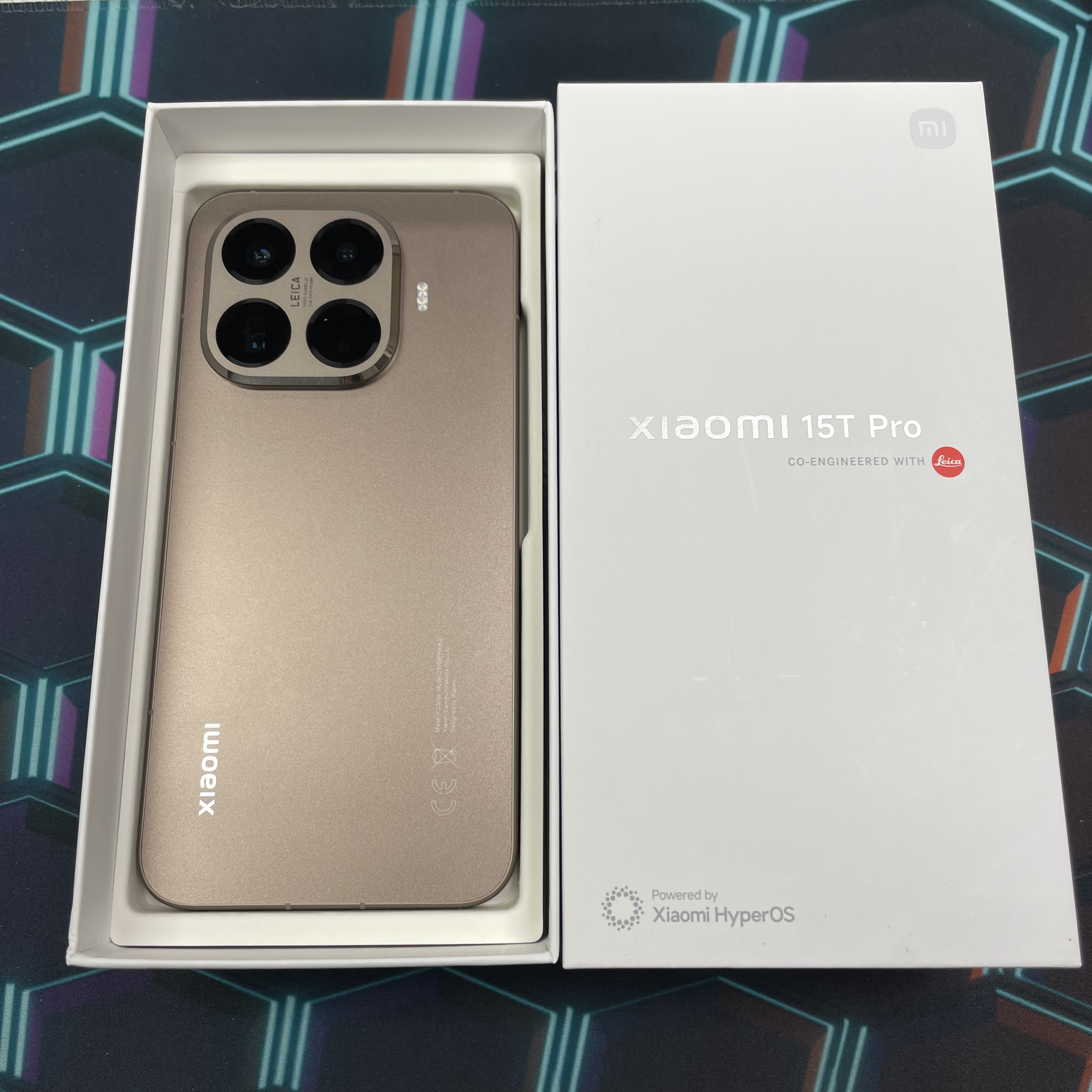 *6625 XiaoMi 15T Pro 完美機 12+512GB 摩卡金 gold