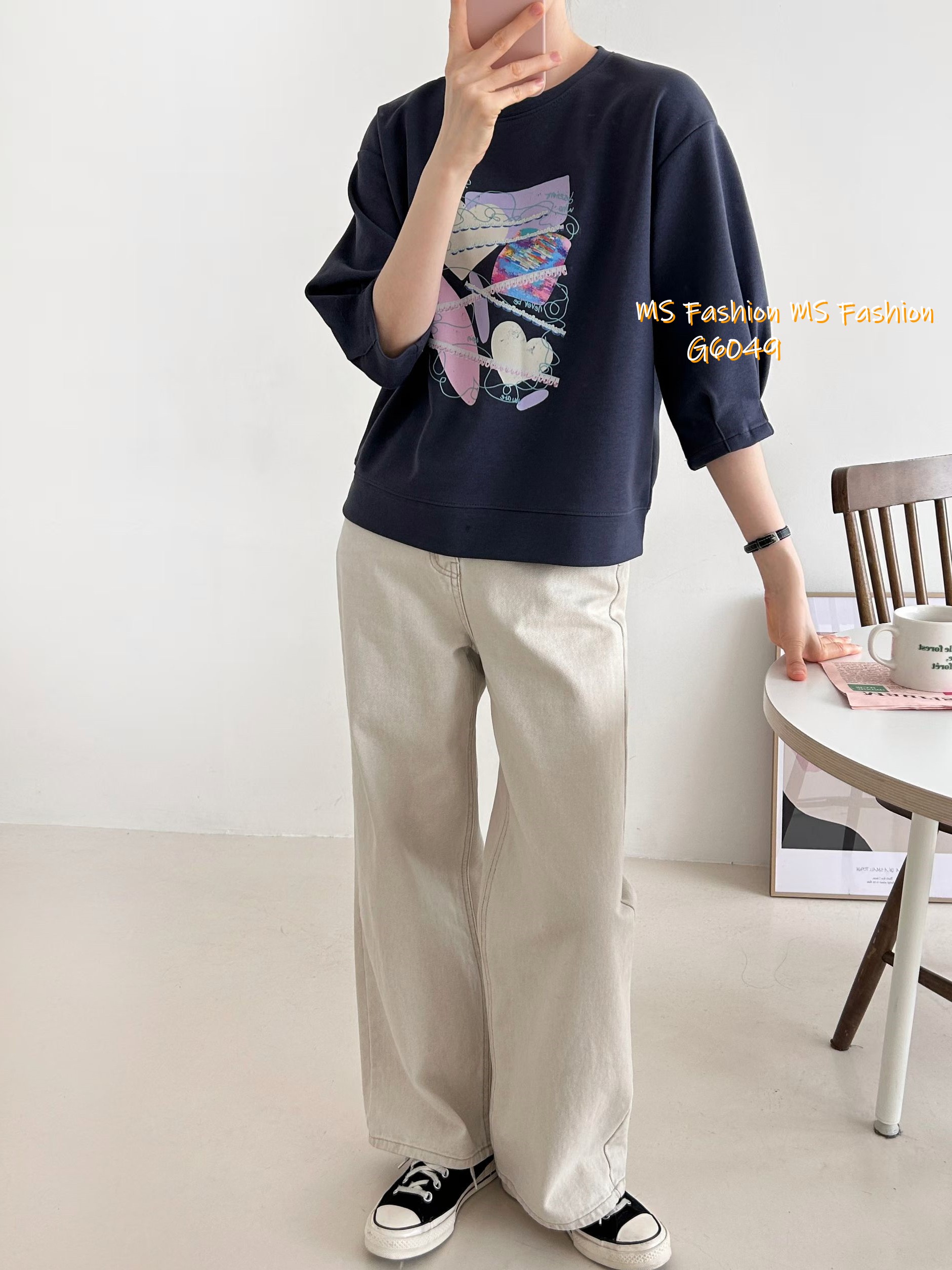 G6049 韓國🇰🇷特色幾何print top