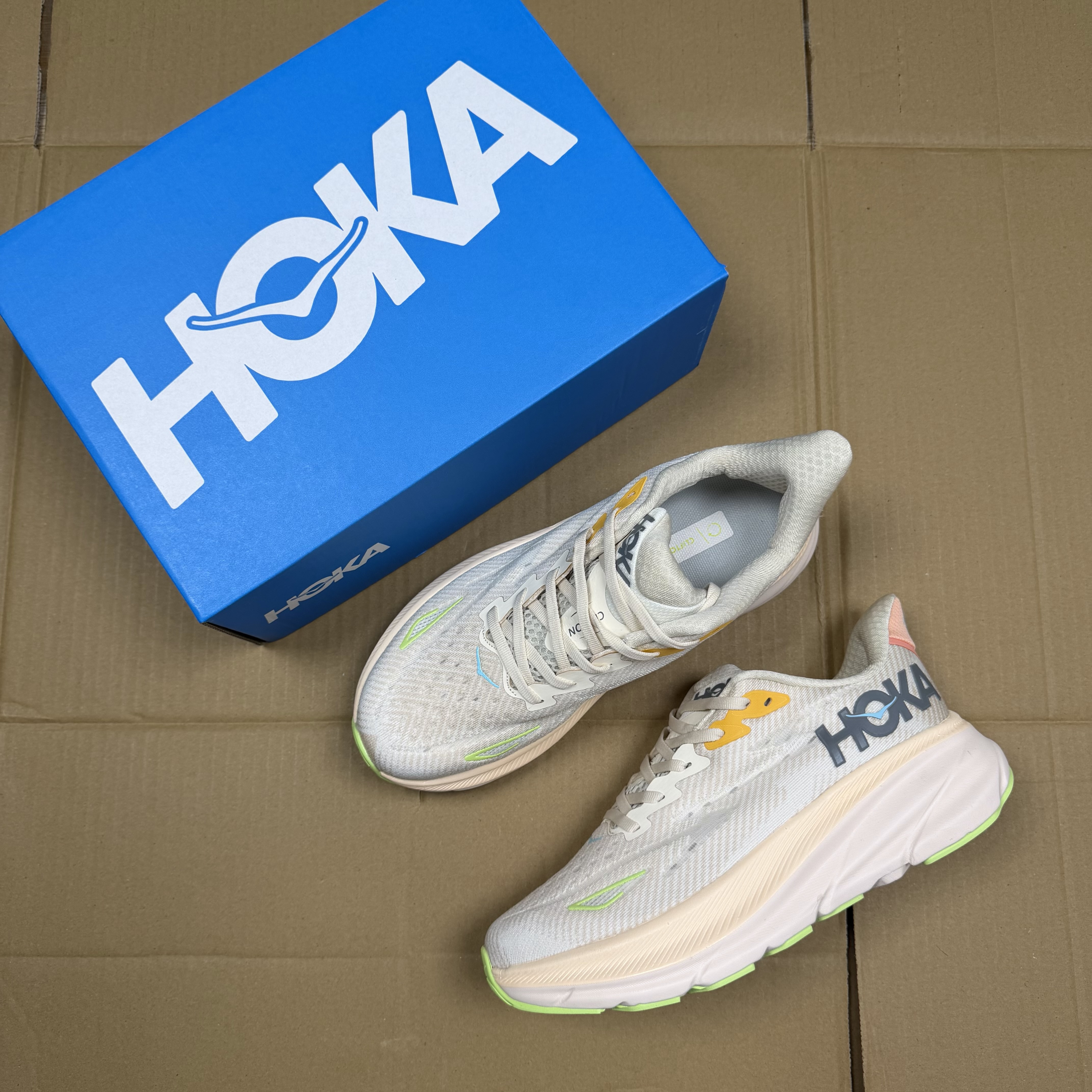 Hoka Clifton 9