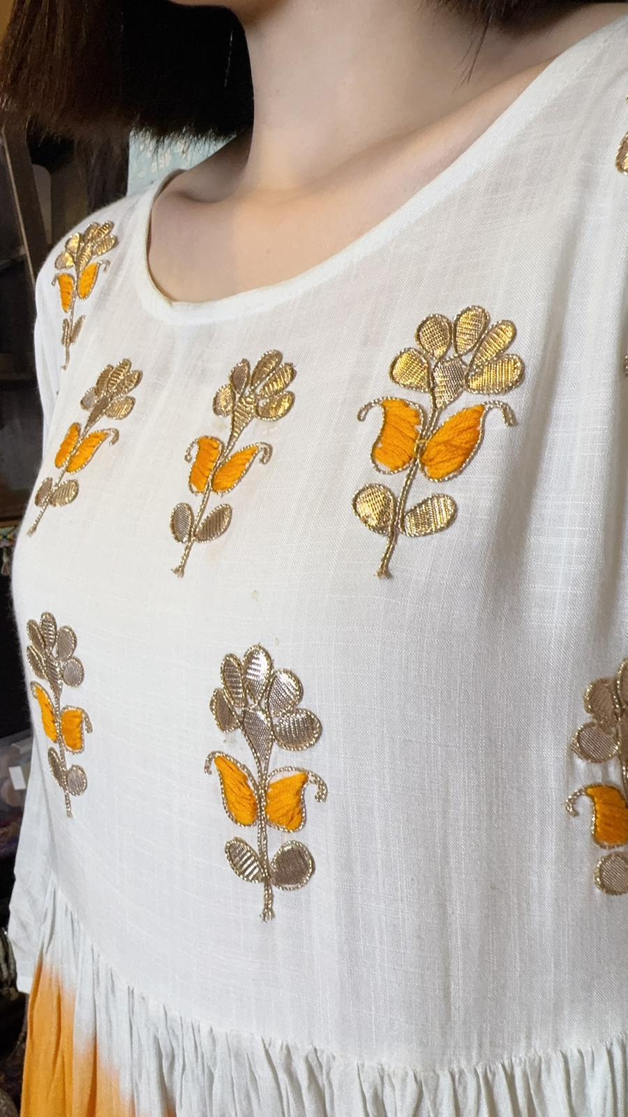 Sunset Gradient Orange Floral Emb Chest OP 49" #1399