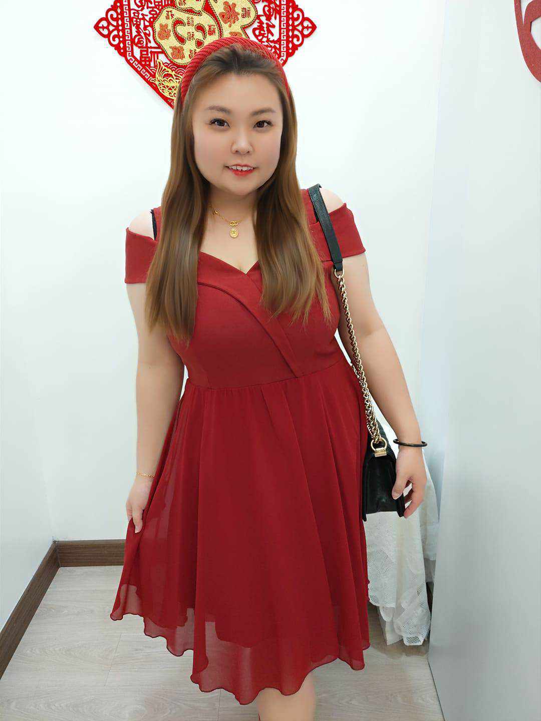 TT399 Y领露肩短礼服