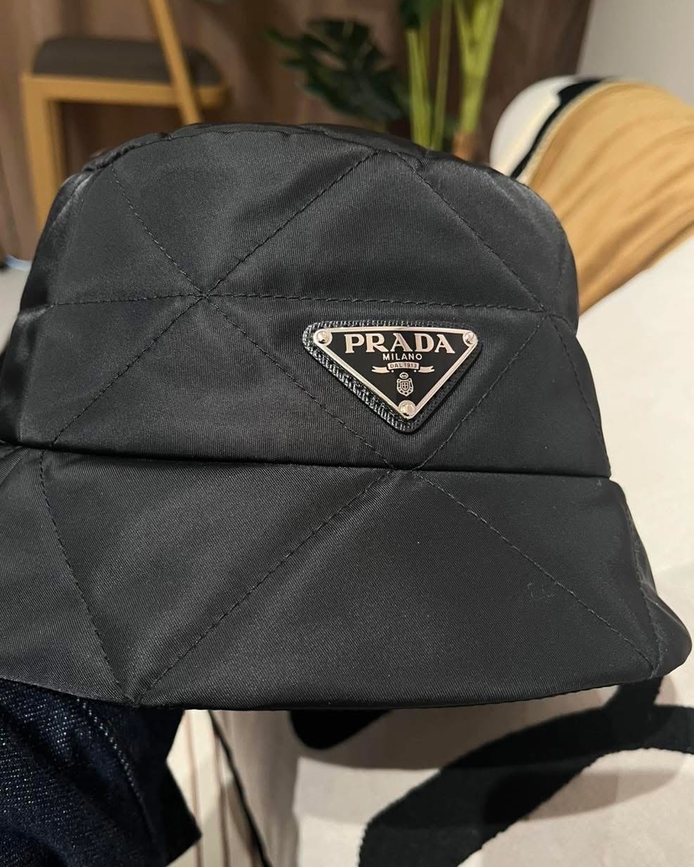 Prada re-nylon bucket hat M size 100%Authentic,98%new