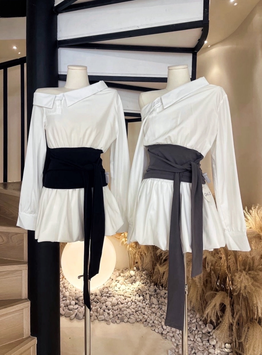 绑腰上衣+弹力半裙