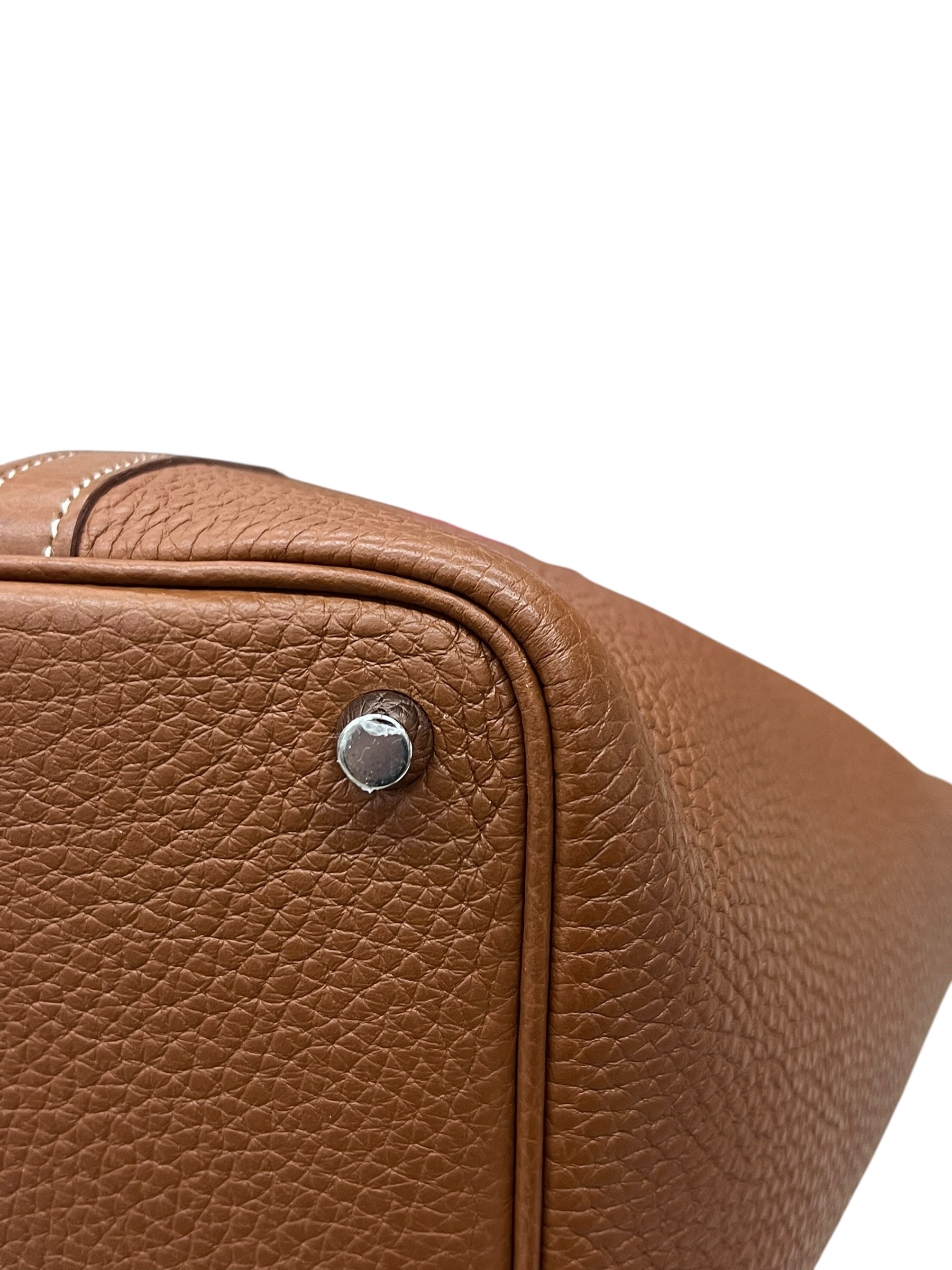 Pre-Owned HERMÉS P18 Stamp Y / Product Code: 070725