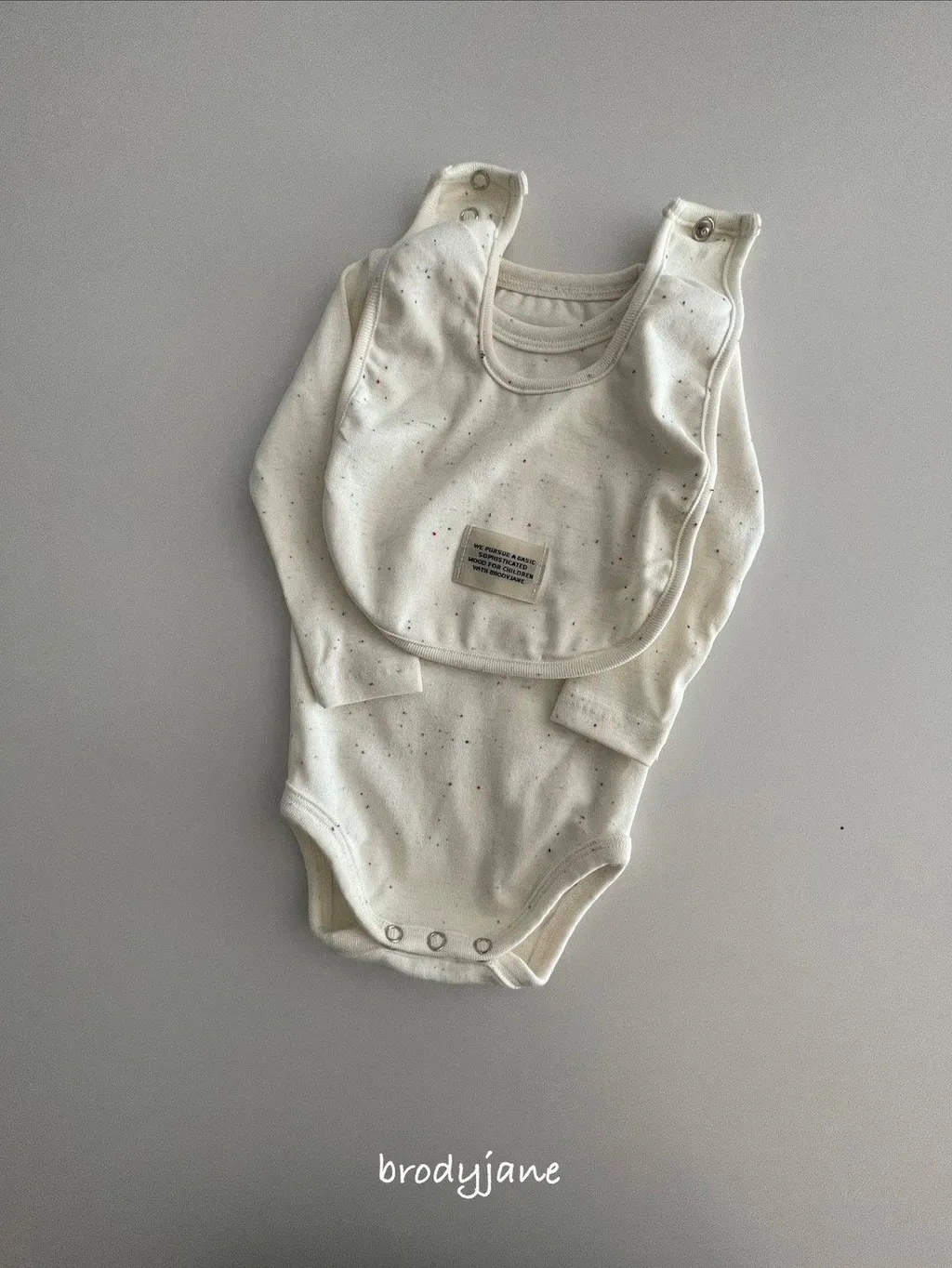 🇰🇷Brodyjane bib