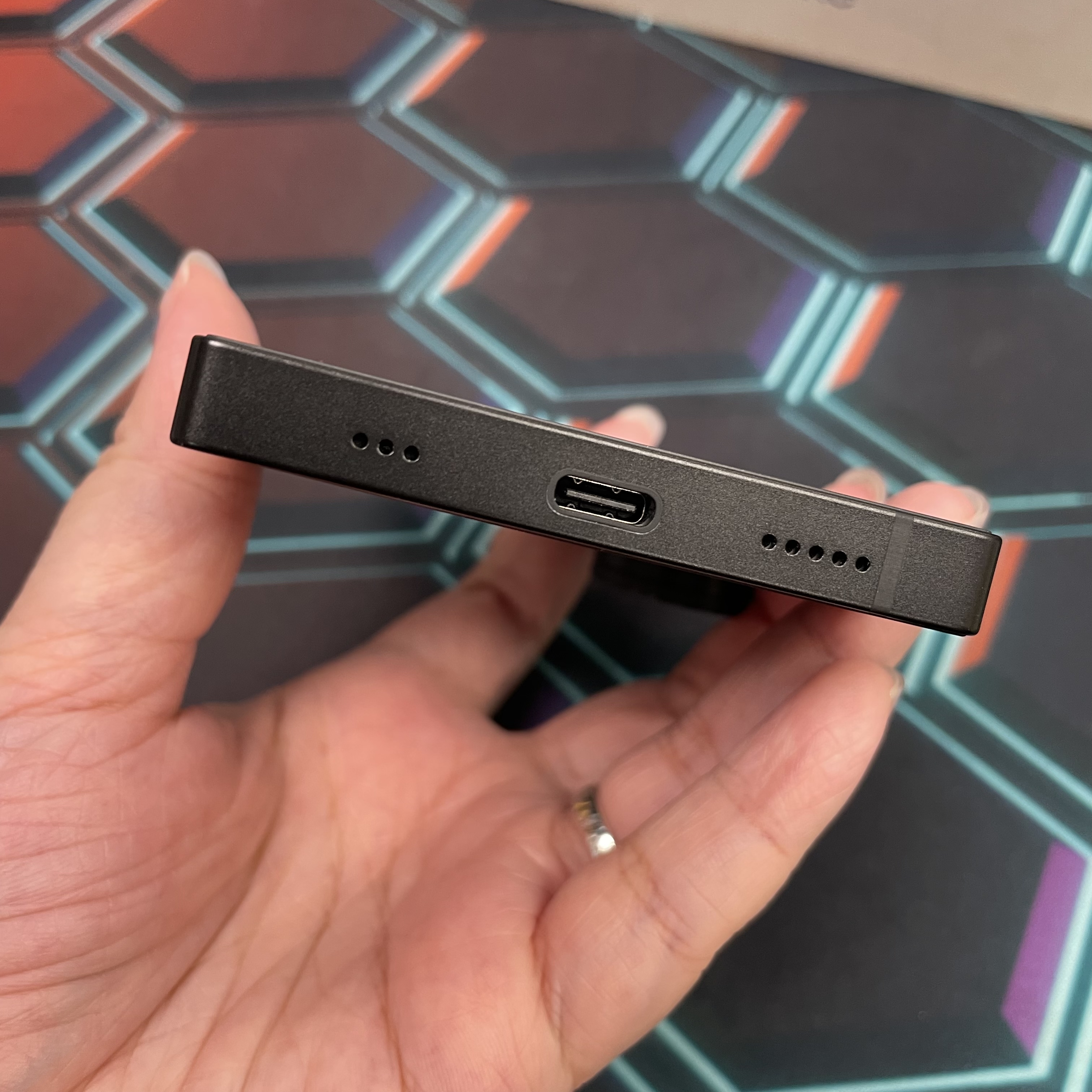 *7688 ikko MindOne Pro 完美機 8+256GB 黑色 black