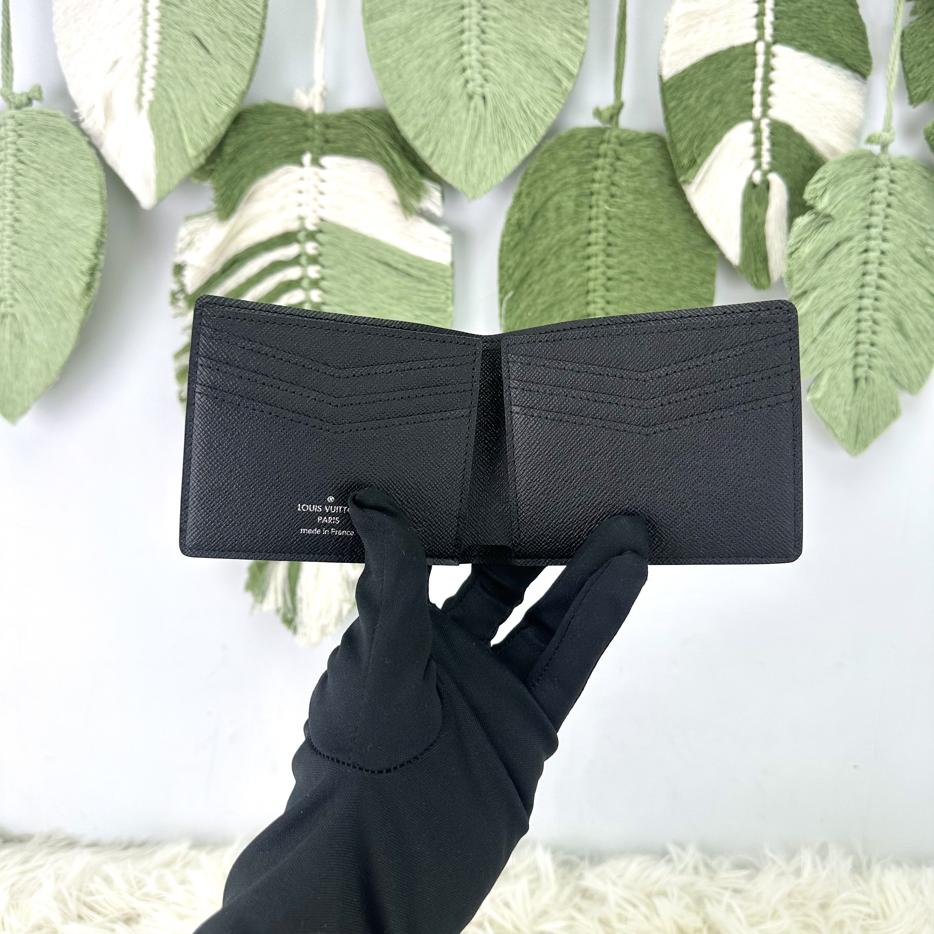 LV 🤍PRE OWNED Damier 黑色棋盤格銀包 全套有盒🖤