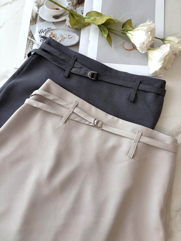 Colette Layered Belted Skirt (Light Beige)