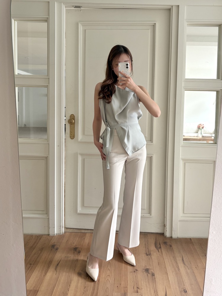 Classique Tailored Pants (Light Beige)