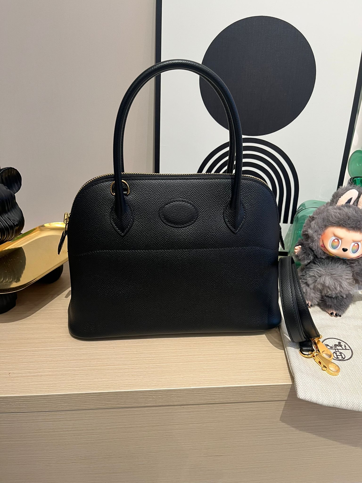 Hermes bolide 27,黑色牛皮金扣 STAMP D  100%Authentic ,99%new ✅肩帶全新未使用✅dust bag✅box 