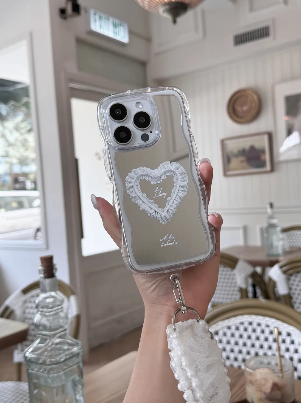 【Stay Dreamy】波浪邊框鏡面 iPhone Case