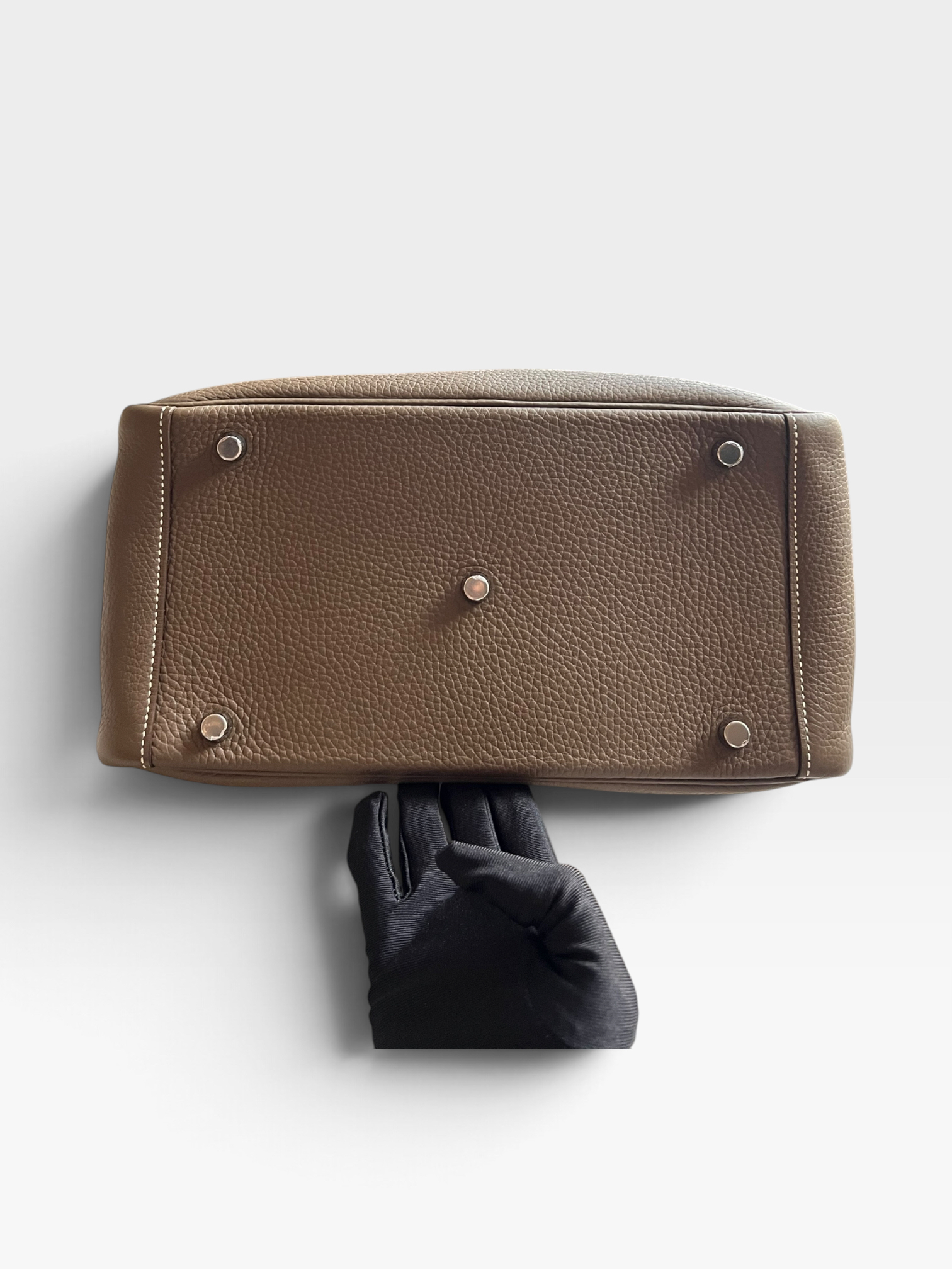 Pre-Owned HERMÉS Lindy 30 Stamp X / Product Code: B60332
