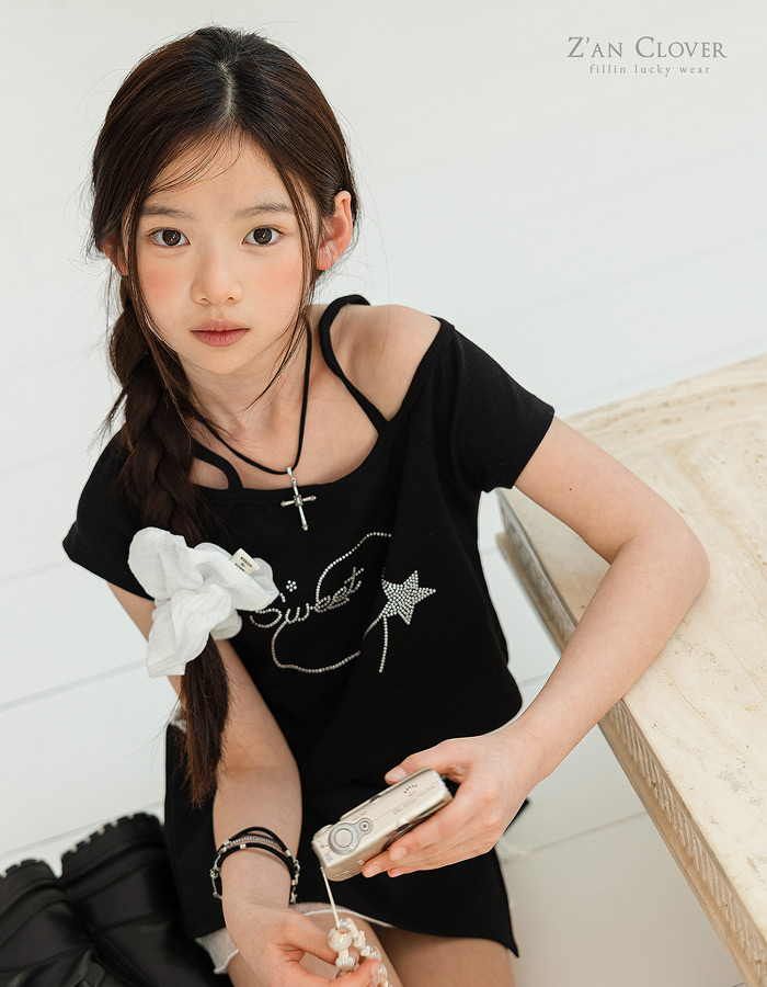 🇰🇷ZAN CLOVER tee