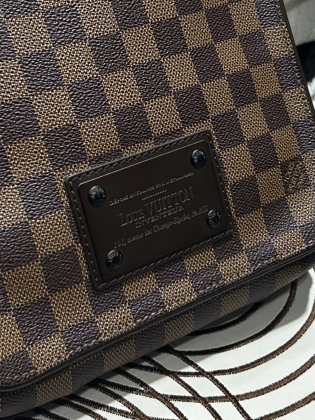 Lv DAMIER EBENE BROOKLYN PM, 100%Authentic ,98%new With dust bag 