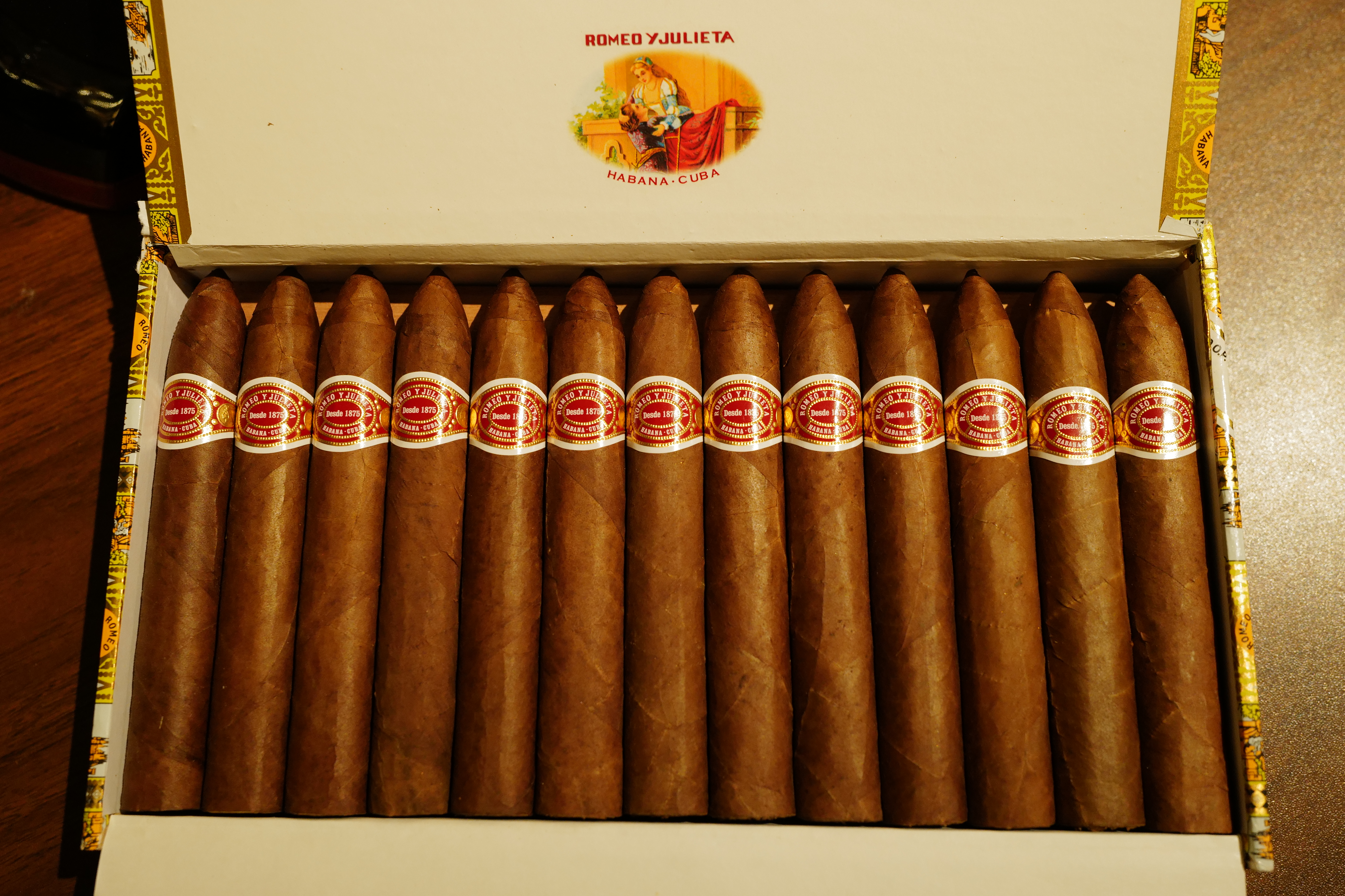 Romeo y Julieta Belicosos (羅密歐與朱麗葉 戰士)