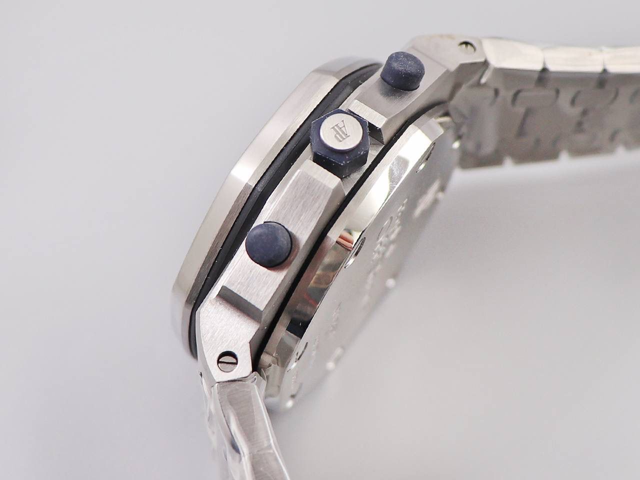 A P皇家橡树26170 🔥海军系列 7750全自动计时机芯，尺寸：42*16毫米🌟