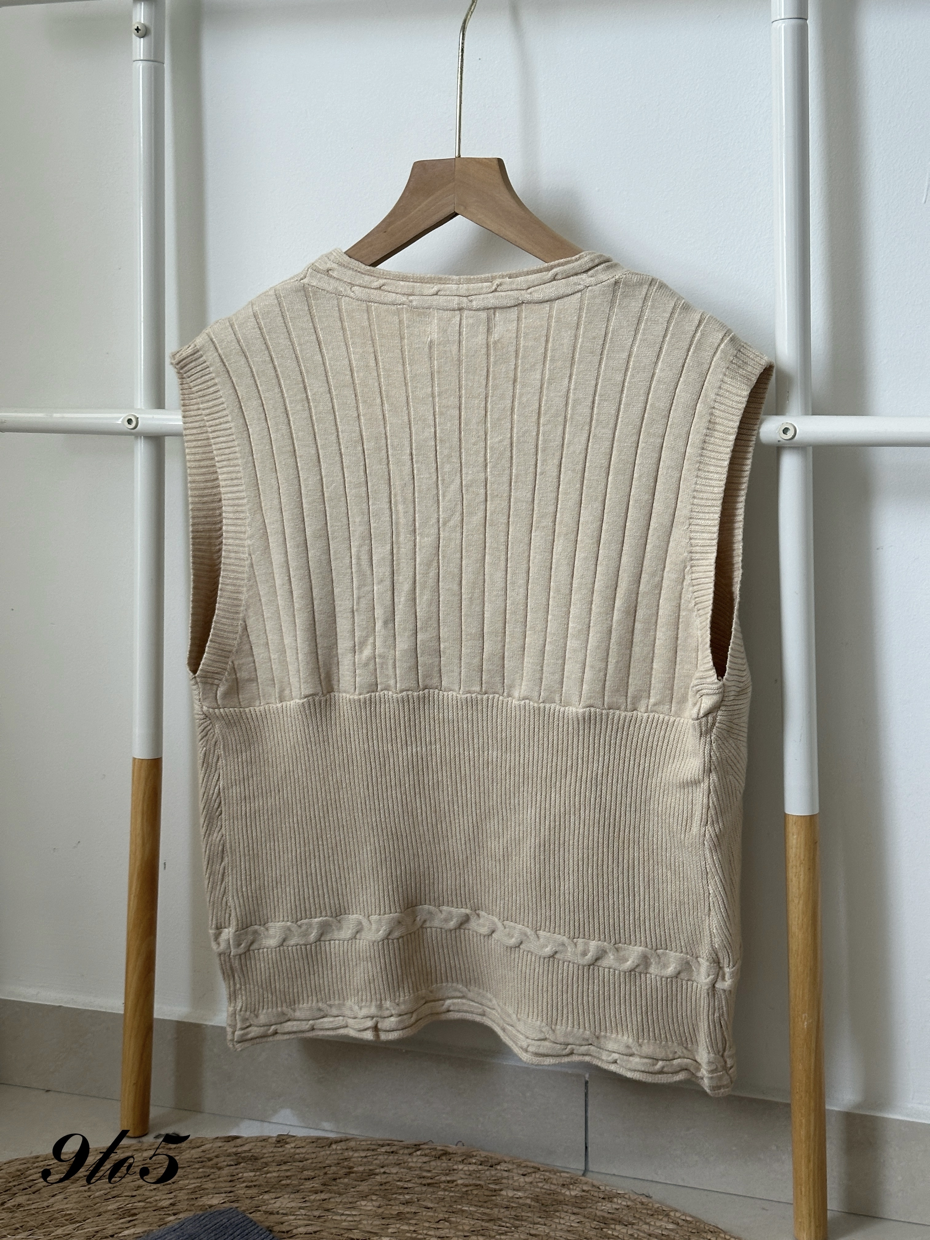 T4085 Cable Knit Vest - 3 Colors