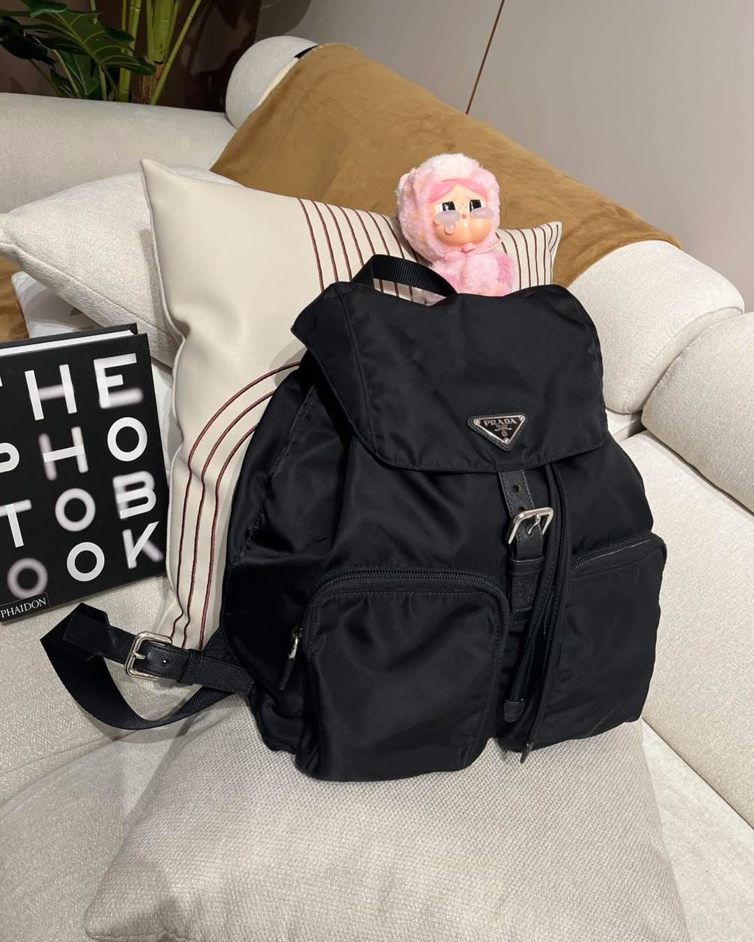 PRADA Backpack 1BZ005 經典三角LOGO nylon 100%Authentic, 98%New ✅ Certificate Card✅Dust bag