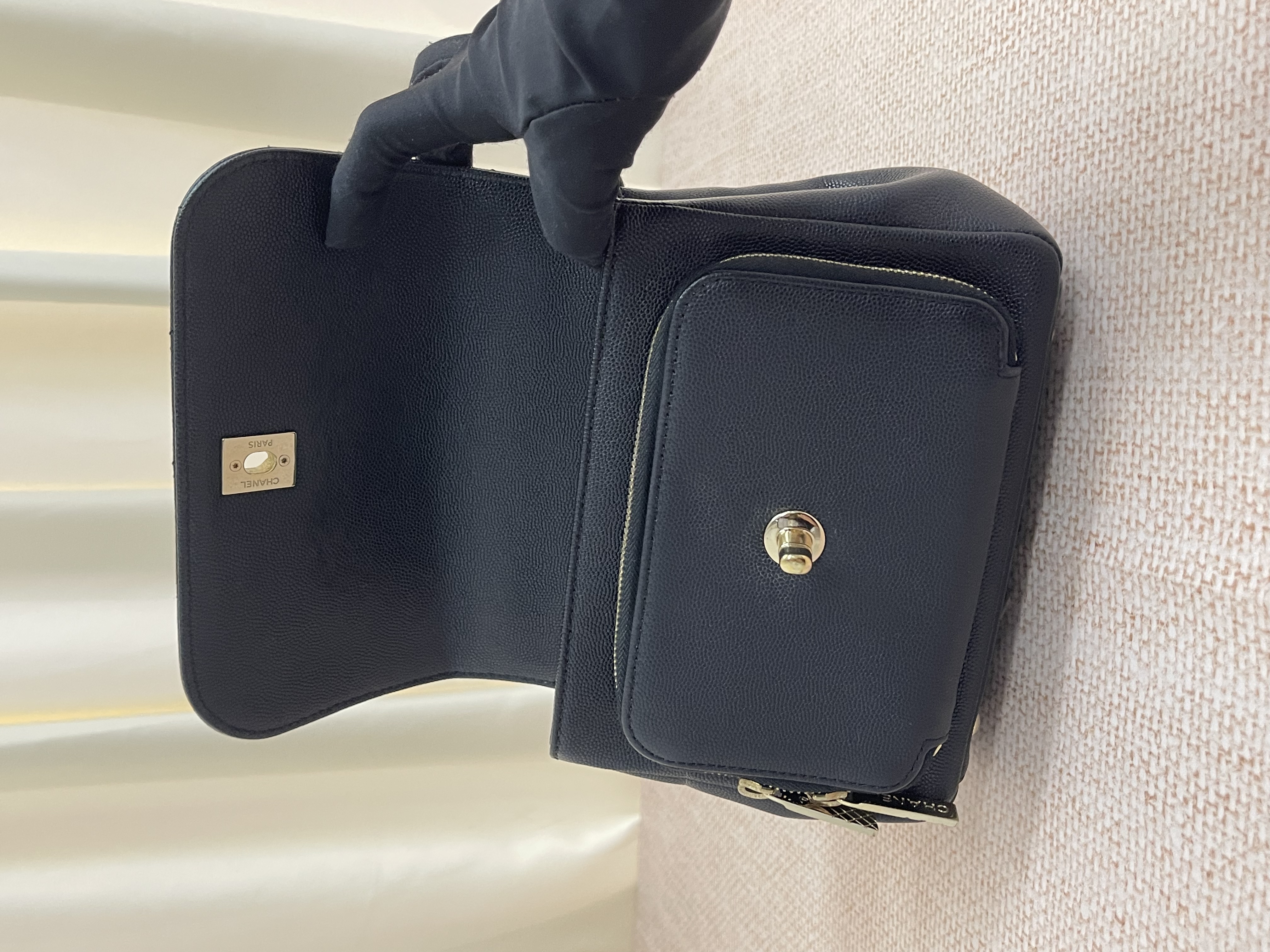 Pre-owned Chanel Business Affinity Bag/ Product Code: 26051701
