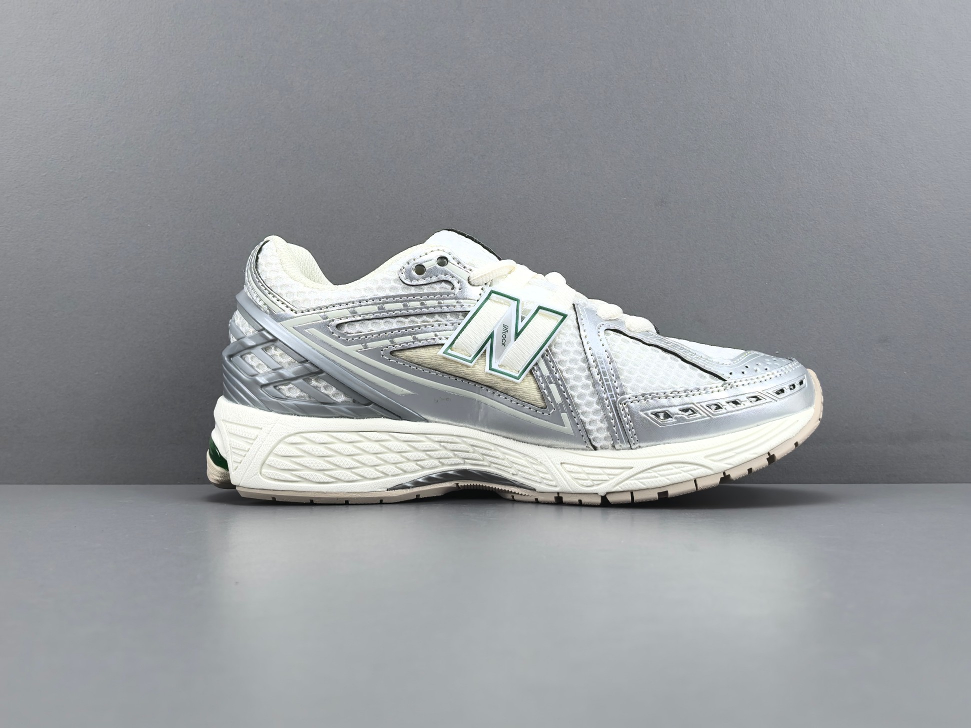 New Balance 1906R M1906REE