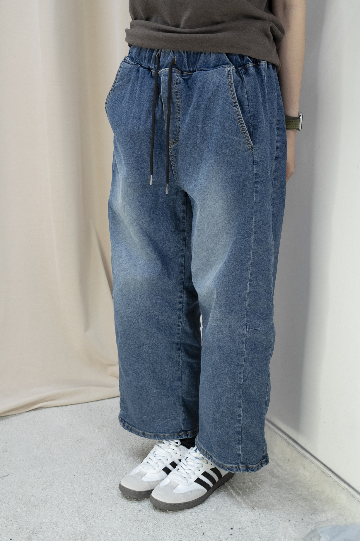 春夏版！牛仔造型褲