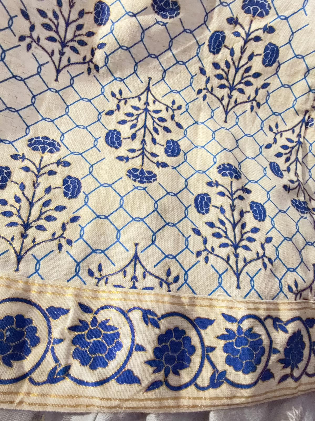 White Blue Heart-Neck 2-side OP 50" #1491