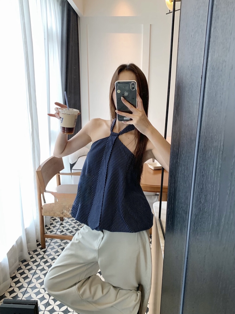 韩系气质设计感领带花苞条纹背心 Striped Halter Top 