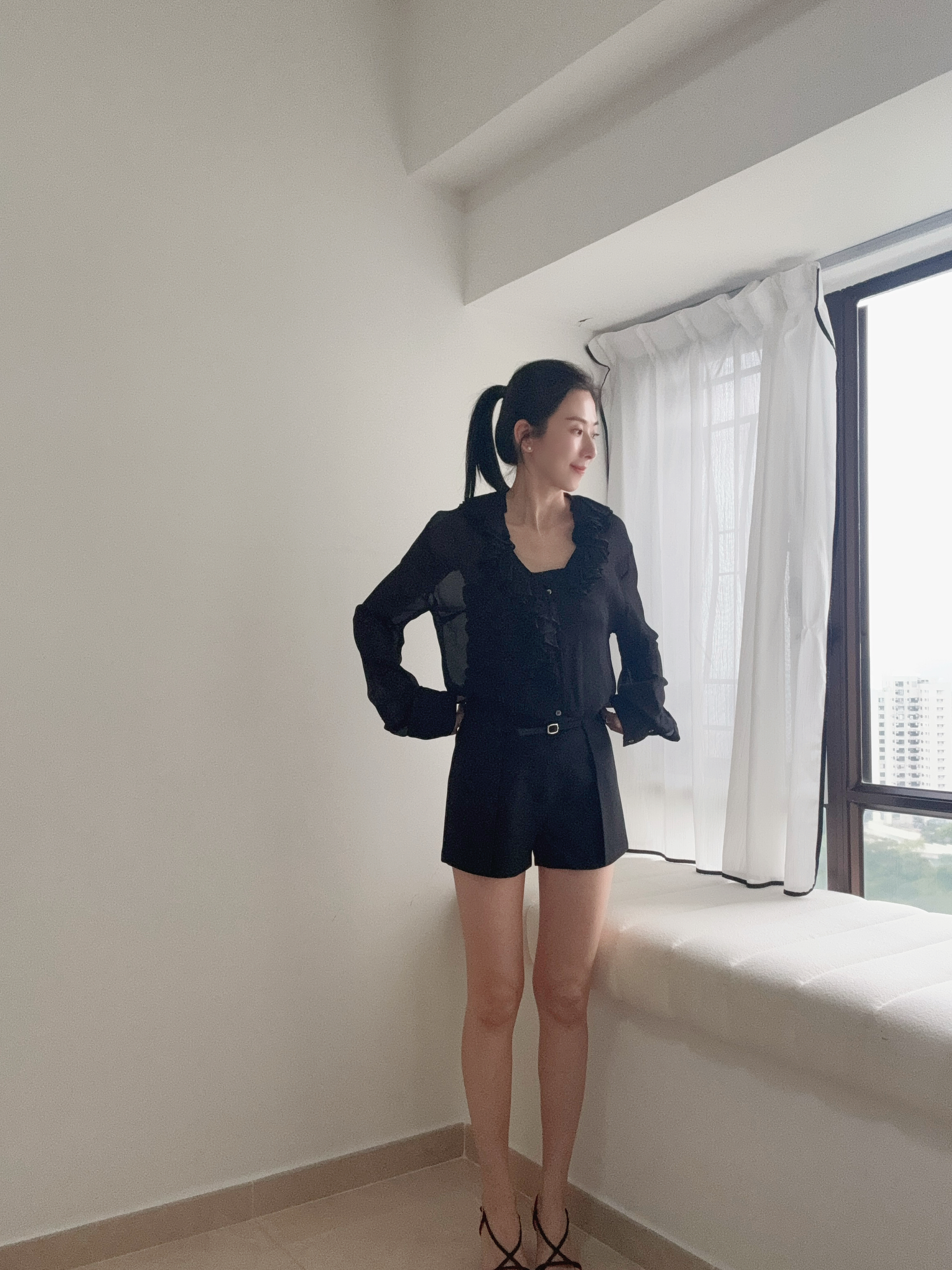 Elegant ruffle blouse