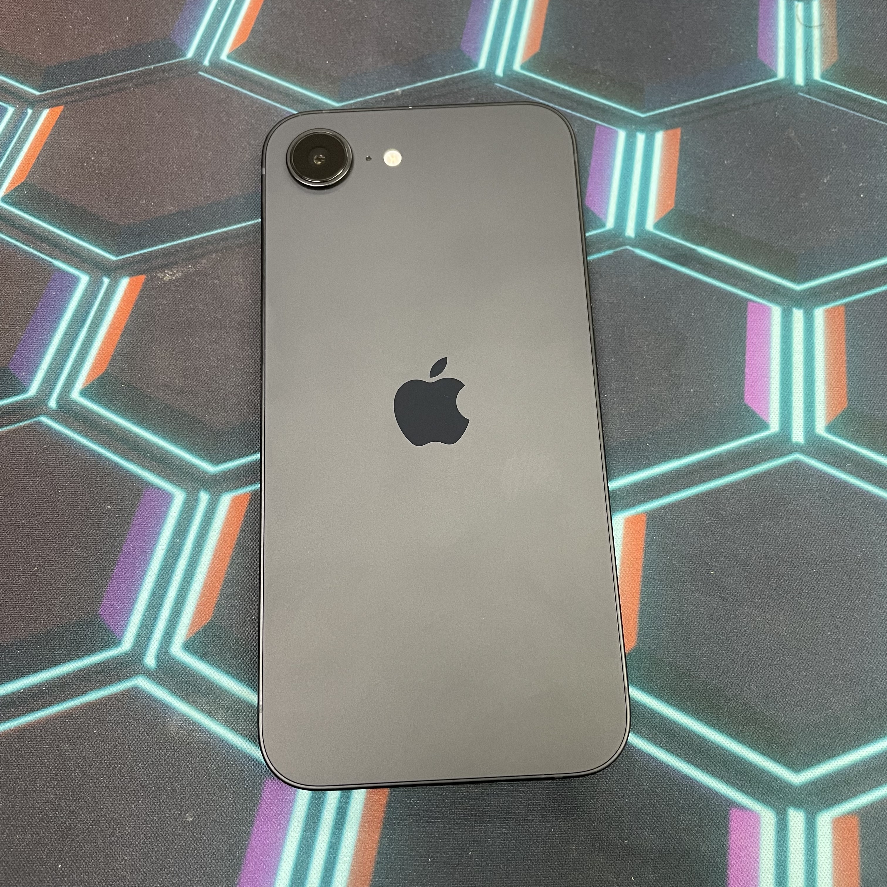 *8127 17e 未使用品 256GB 電100 黑色 black