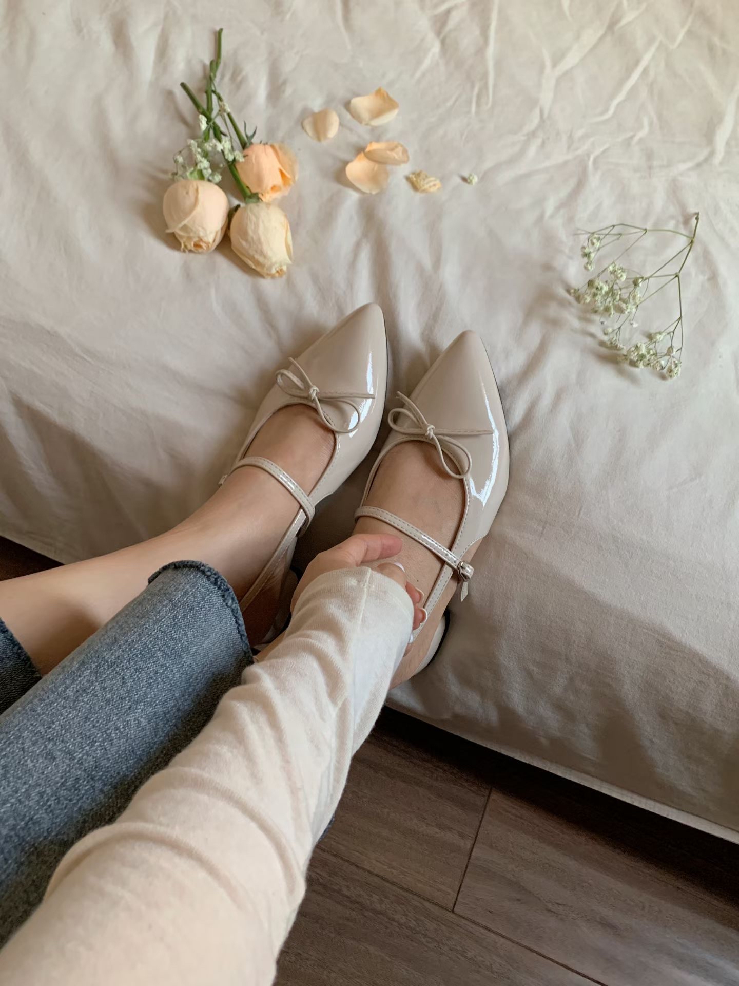 AS2902 蝴蝶結幼帶尖頭平底鞋