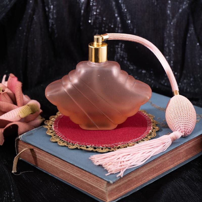 Vintage 1960s Peach Pink Frosted Glass Atomizer / Perfume Bottle from Canada (MT1895)