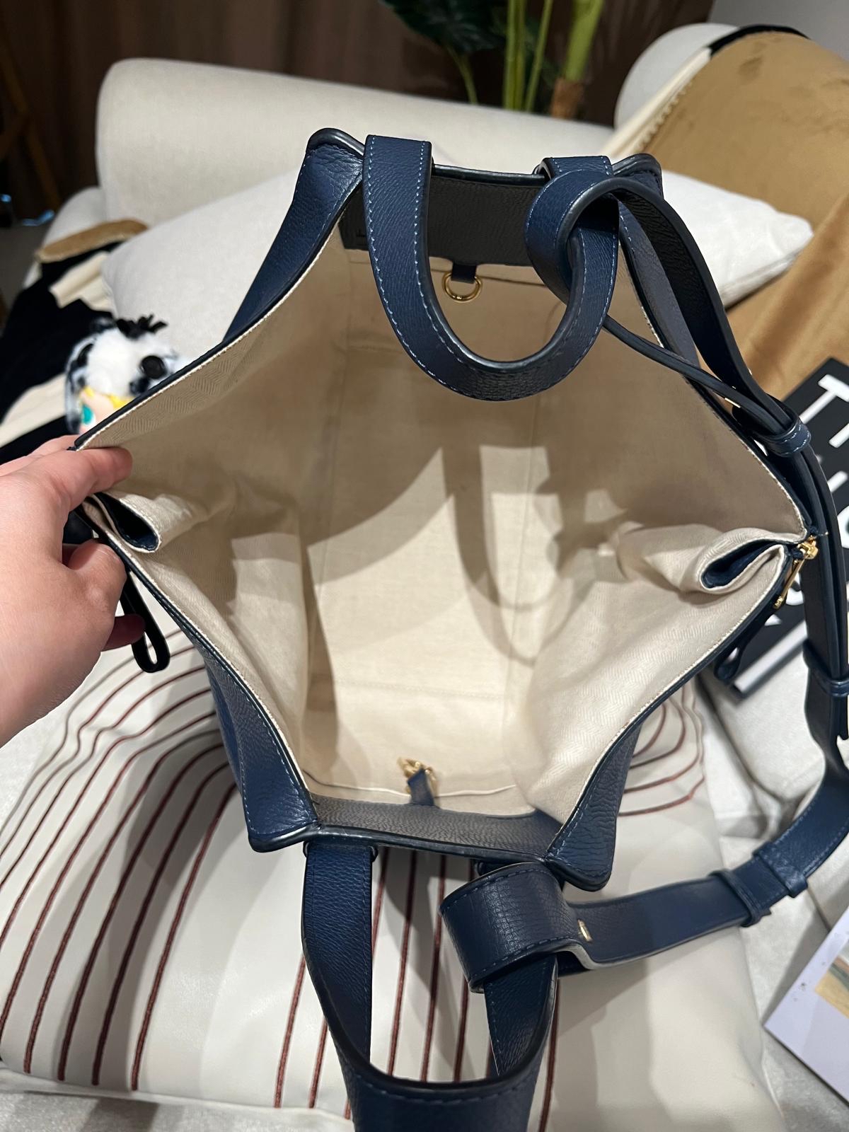 Loewe hammock Small calfskin 100%Authentic,95%new✅dust bag 